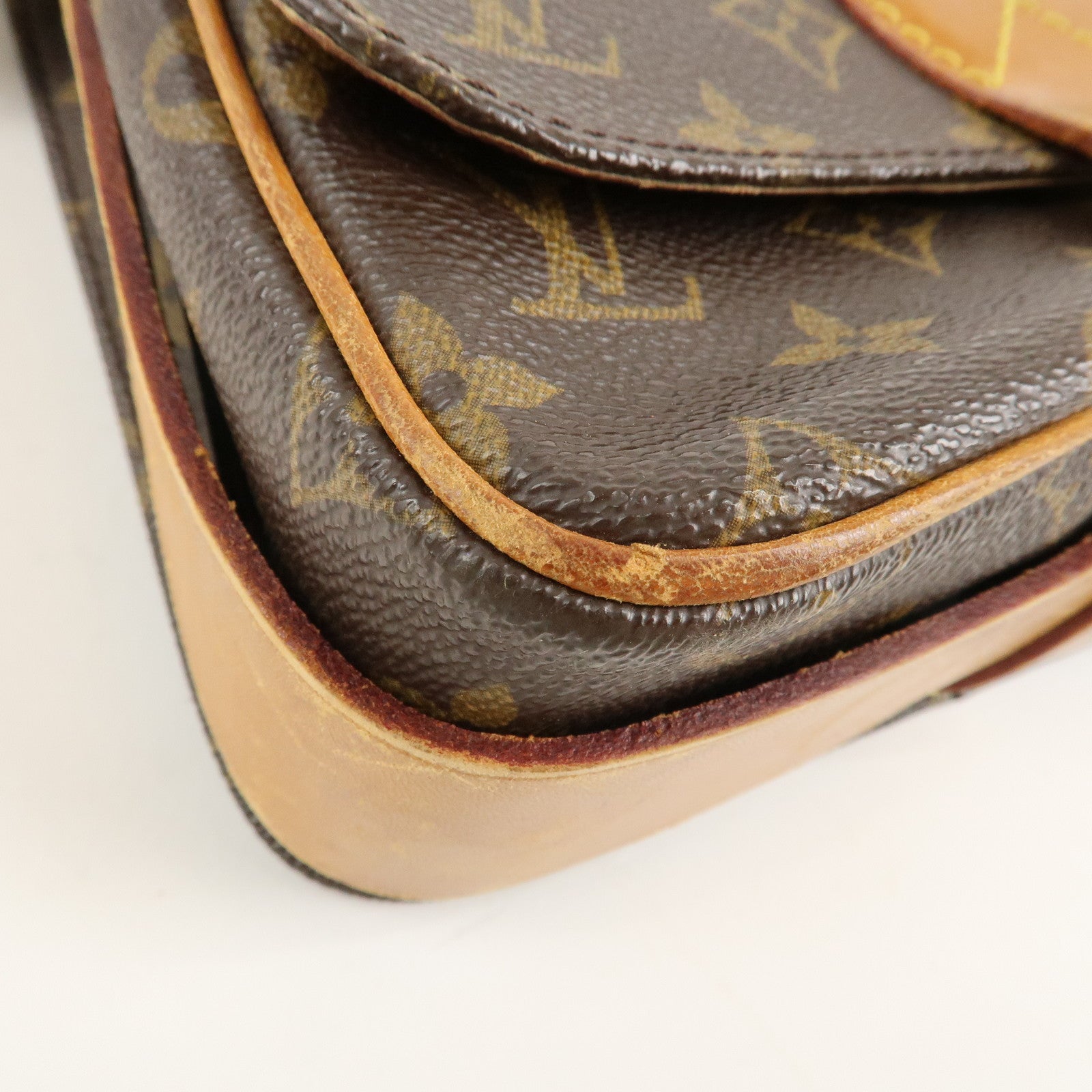 Louis Vuitton Monogram Cartouchiere MM Shoulder Bag M51253 Used