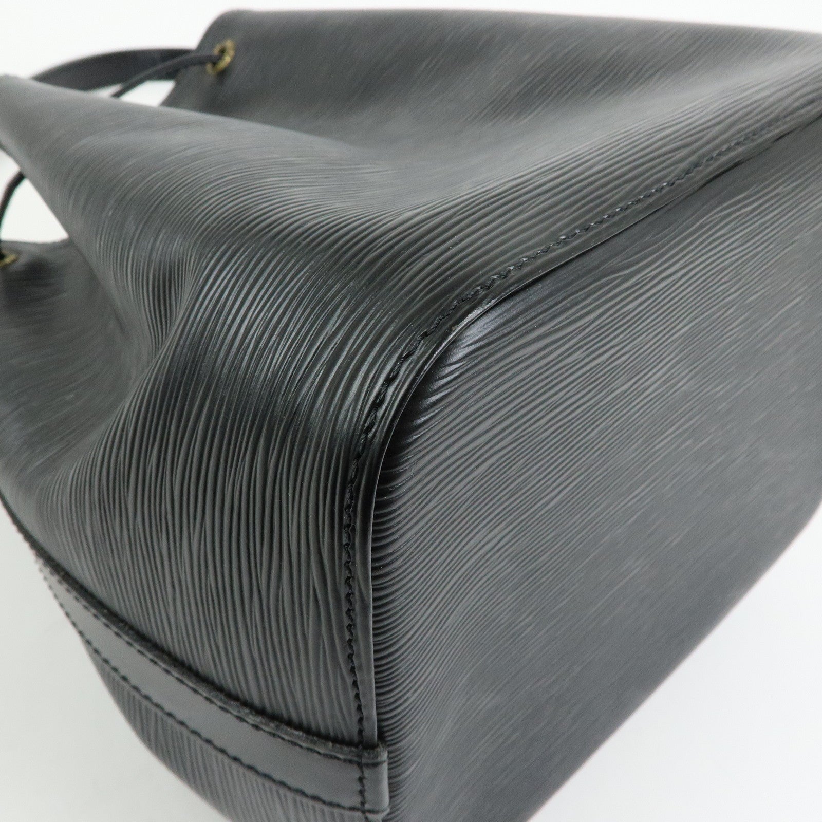 Louis Vuitton Epi Leather Petit Noe Shoulder Bag Noir Black M44102