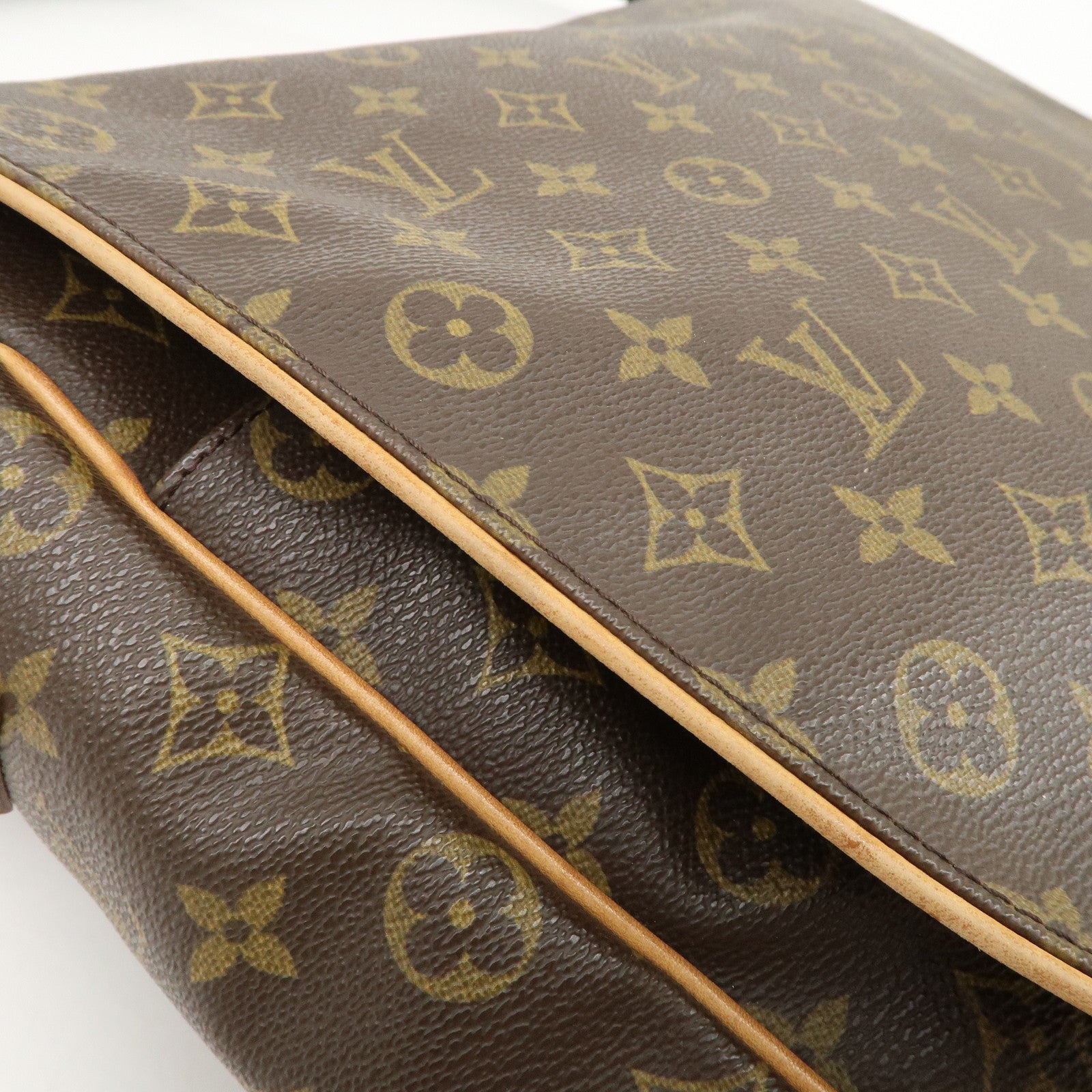 Louis Vuitton Monogram Abbesses Messenger Bag Shoulder Bag M45257 Used