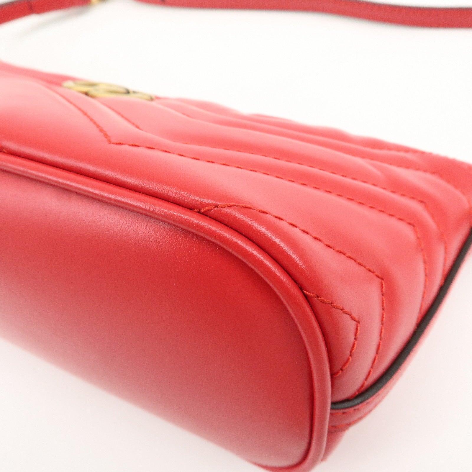 GUCCI GG Marmont Logo Leather Shoulder Bag Hand Bag Red 739166