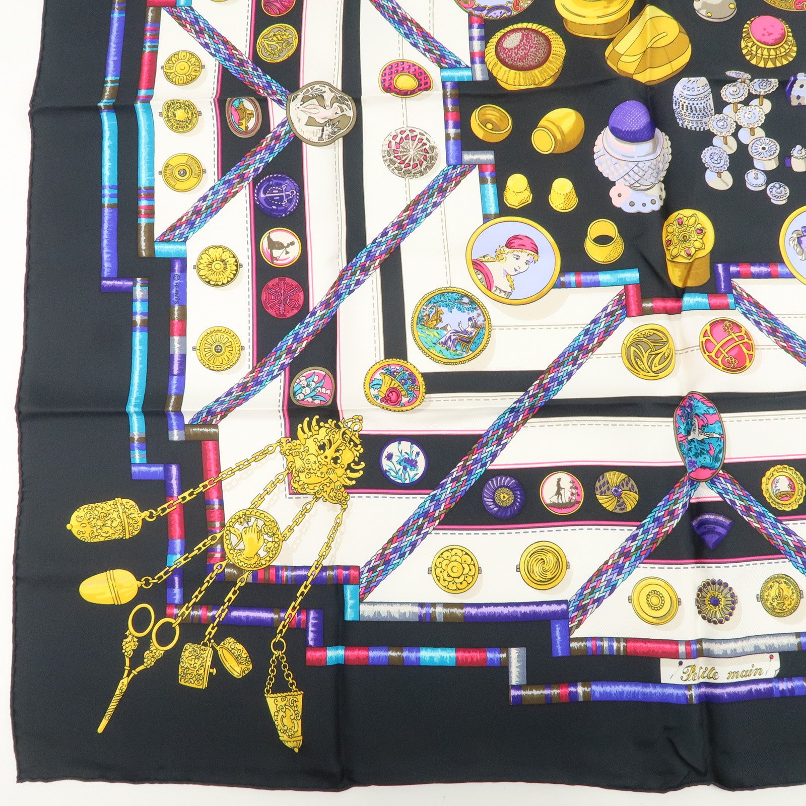 HERMES Carre 90 Silk 100% Scarf Petite main Black White Multicolor