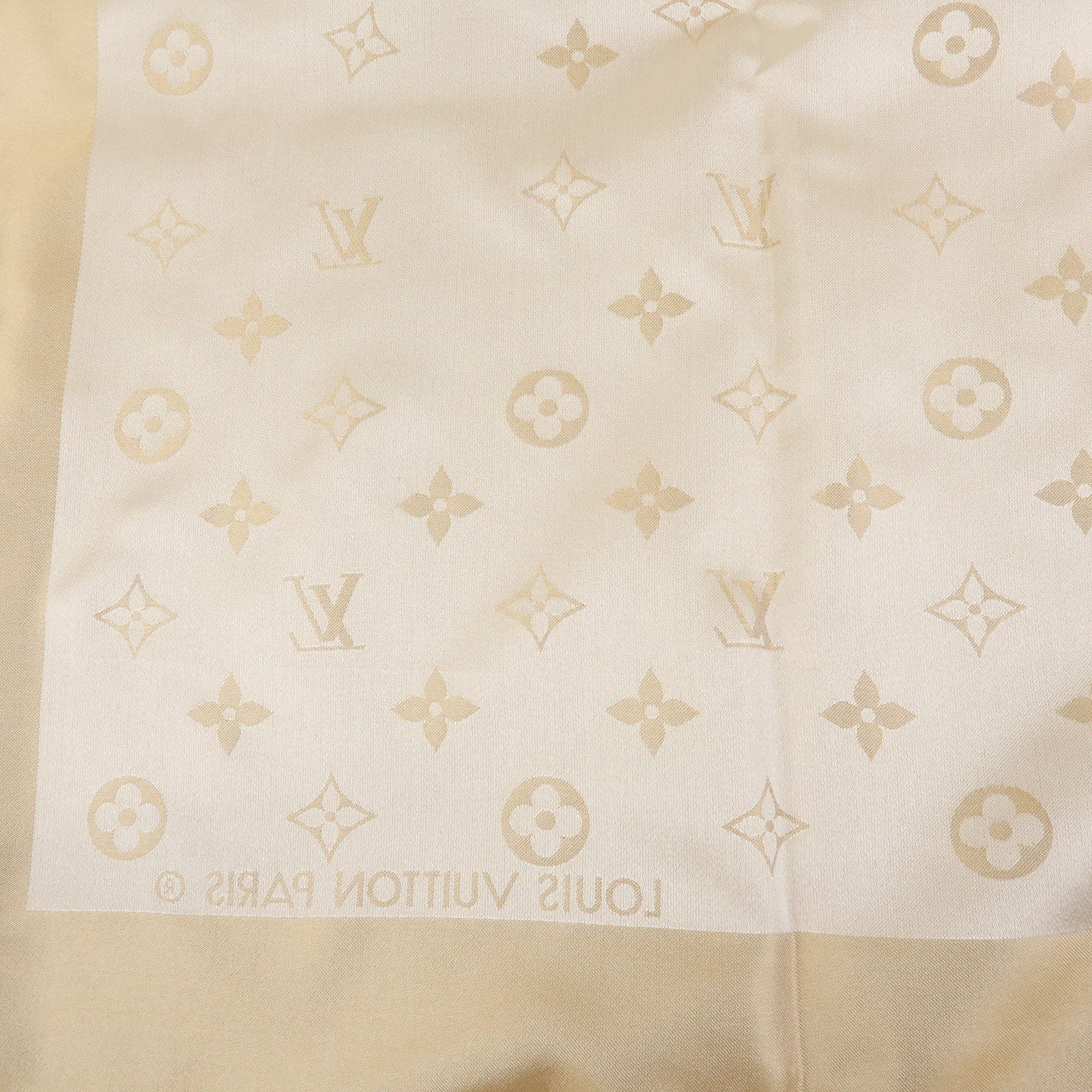 Louis Vuitton Echarpe Capri Silk 100% Scarf Beige M71051