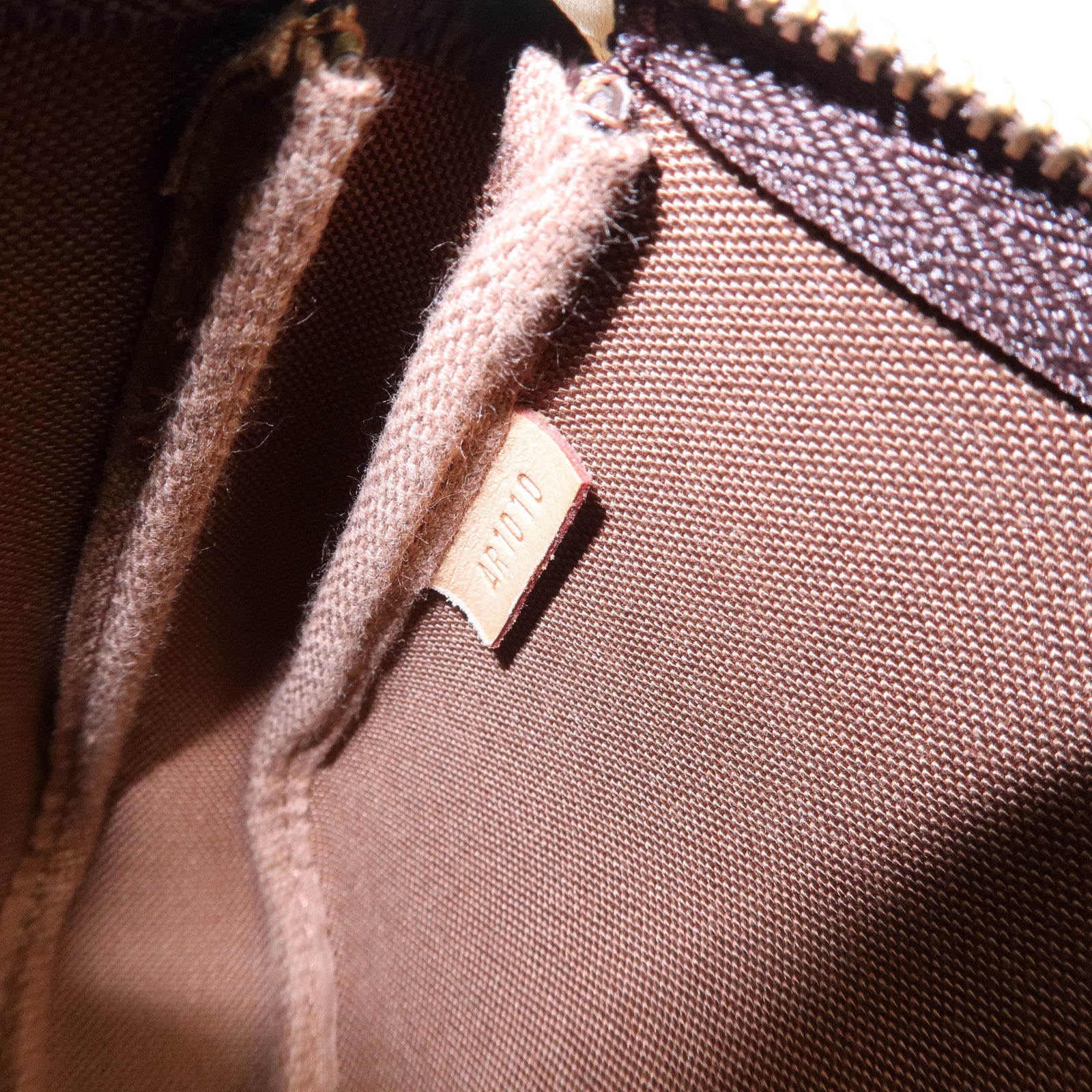 Louis Vuitton Monogram Pochette Accessoires Hand Bag Brown M51980 Used