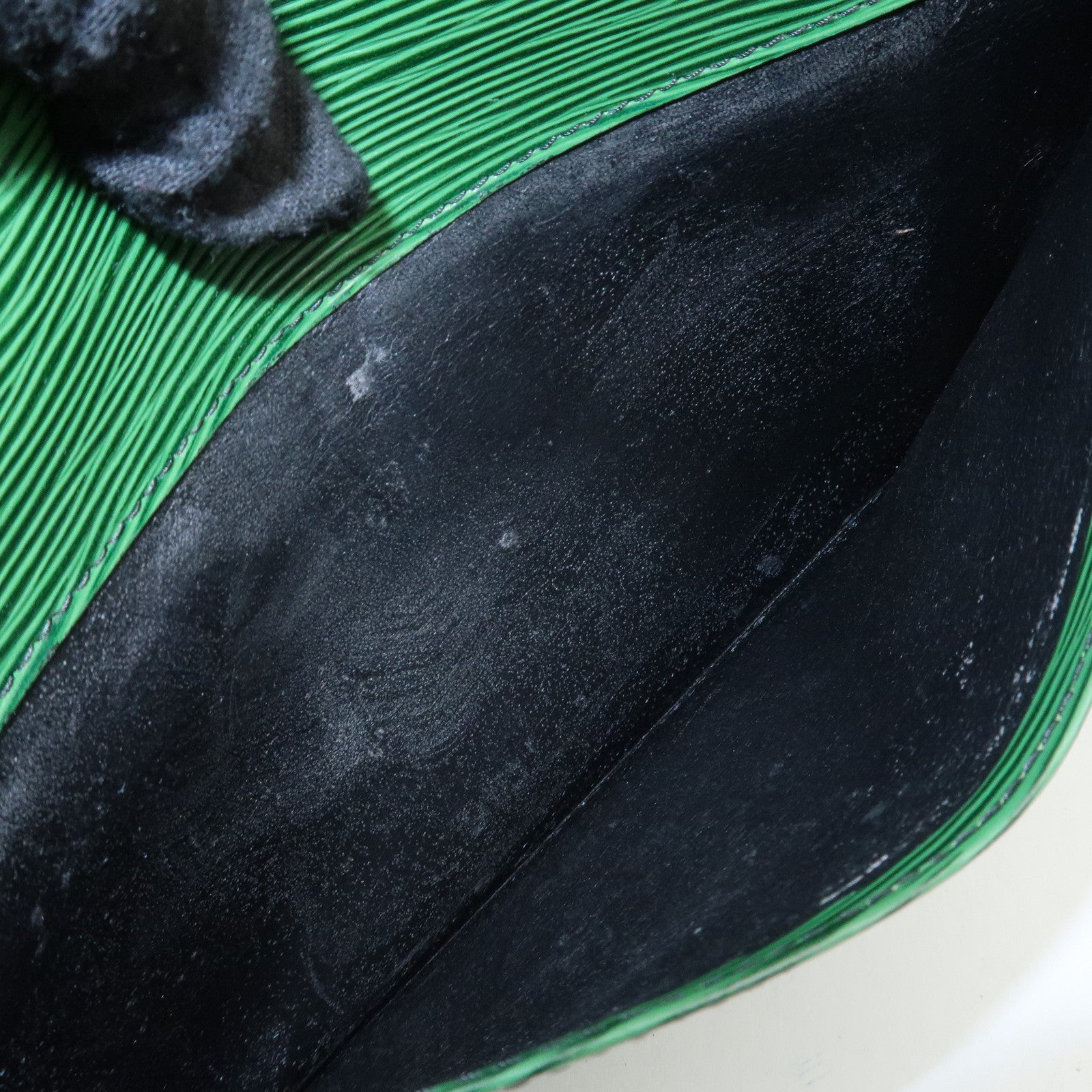 Louis Vuitton Epi Montaigne 27 Clutch Bag Borneo Green M52654 Used