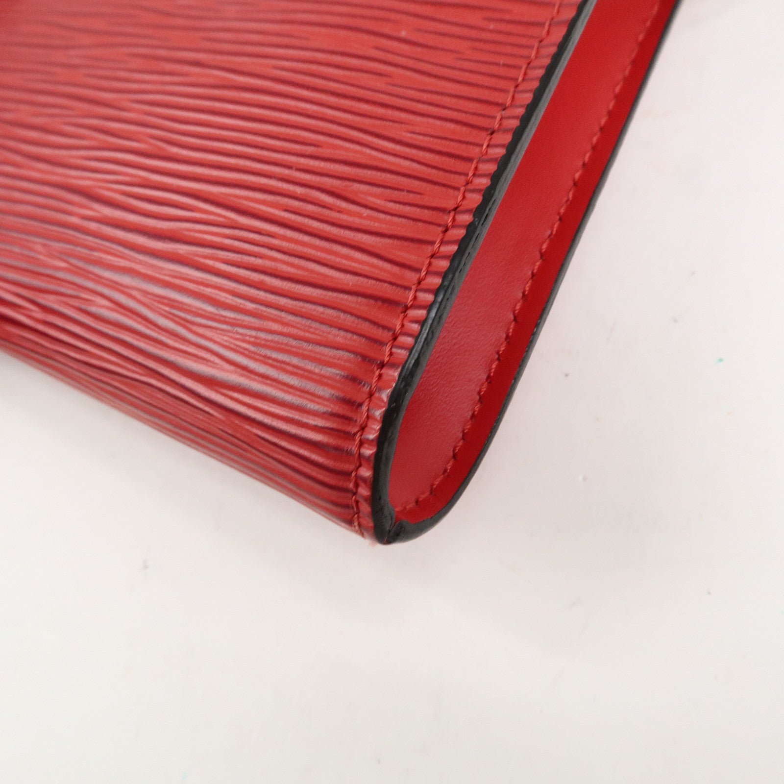 Louis Vuitton Epi Pochette Accessoires Pouch Castilian Red M52947 Used