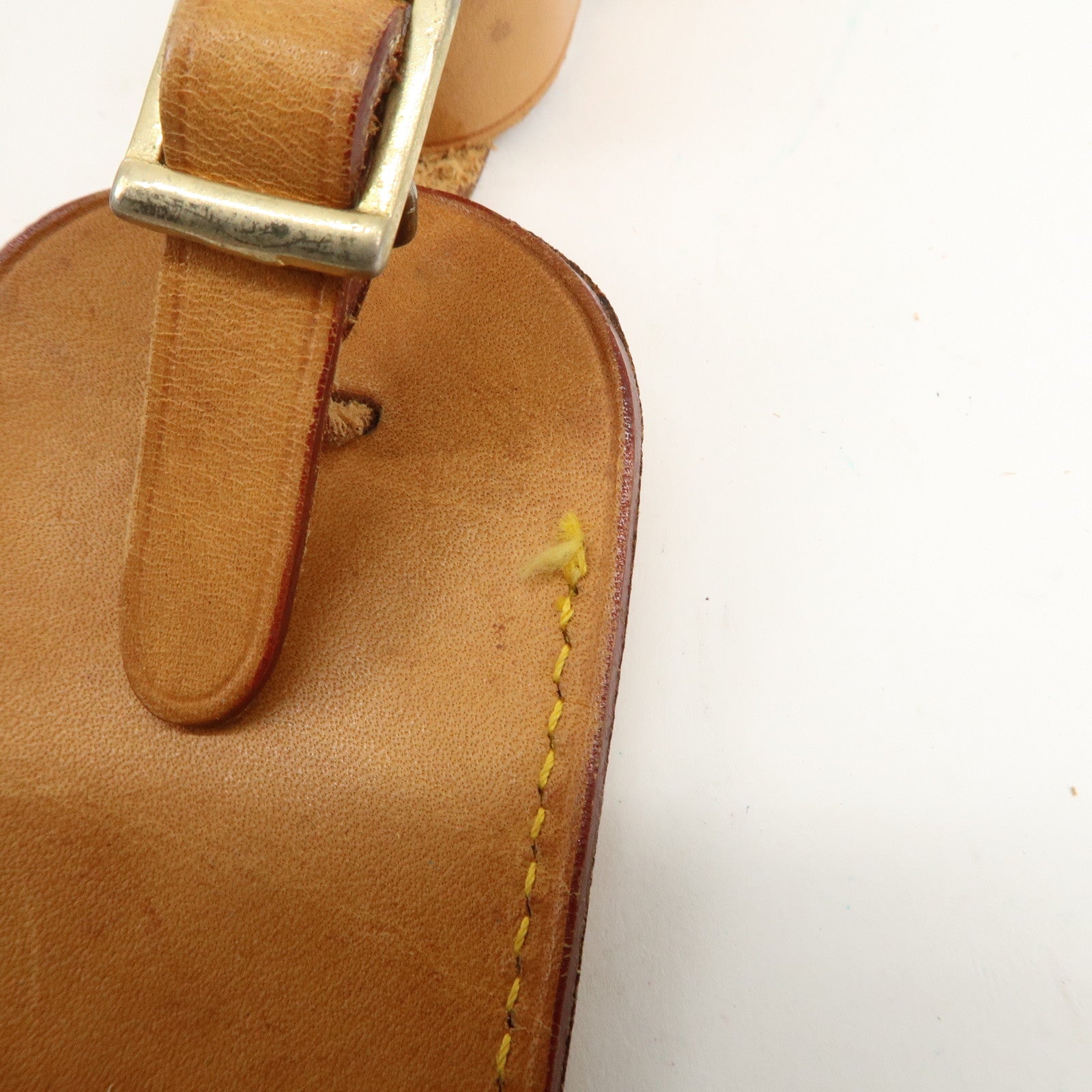 Louis Vuitton Set of 20 Leather Name Tag & Poignet Natural Used