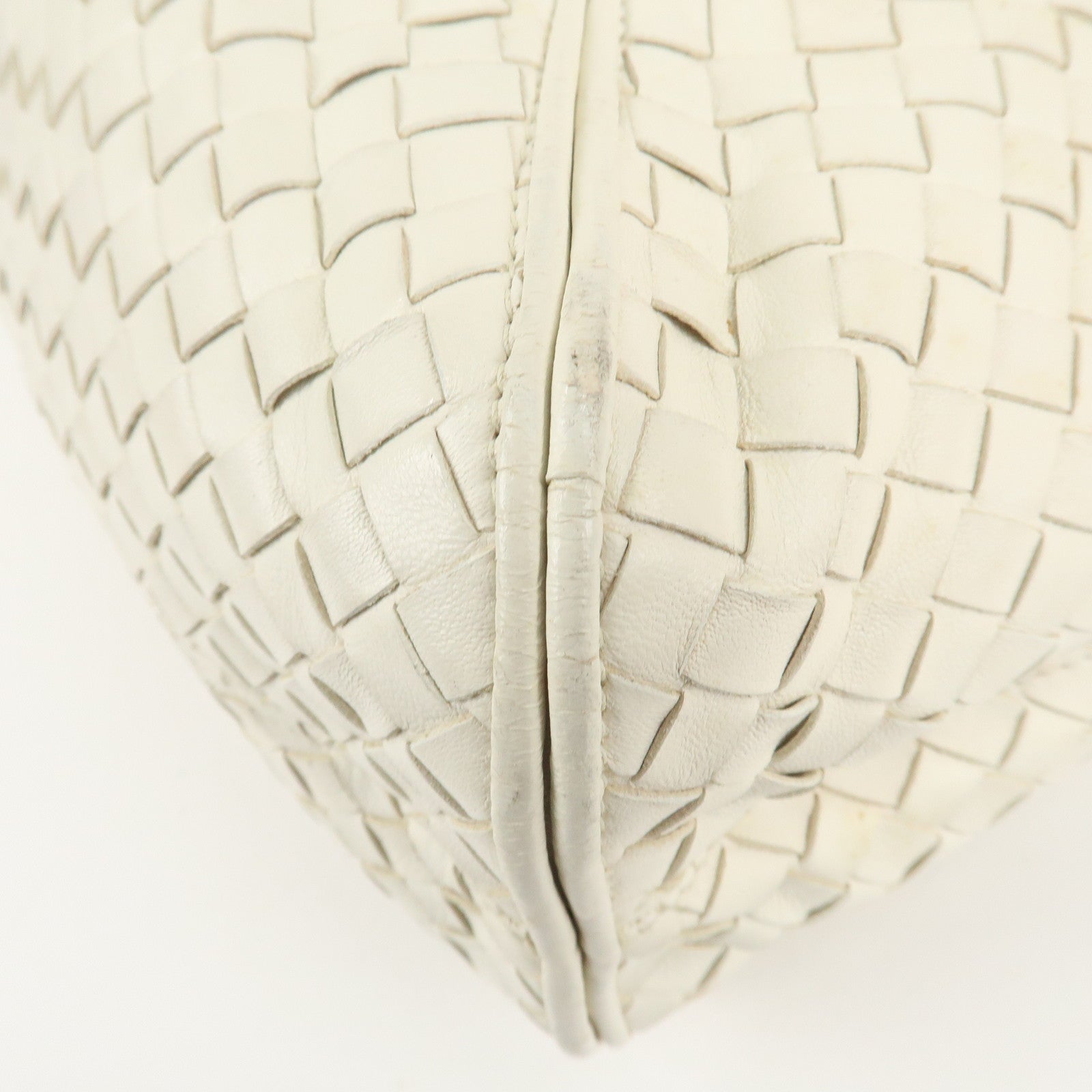 BOTTEGA VENETA Intrecciato Leather Shoulder Bag White 145552 Used