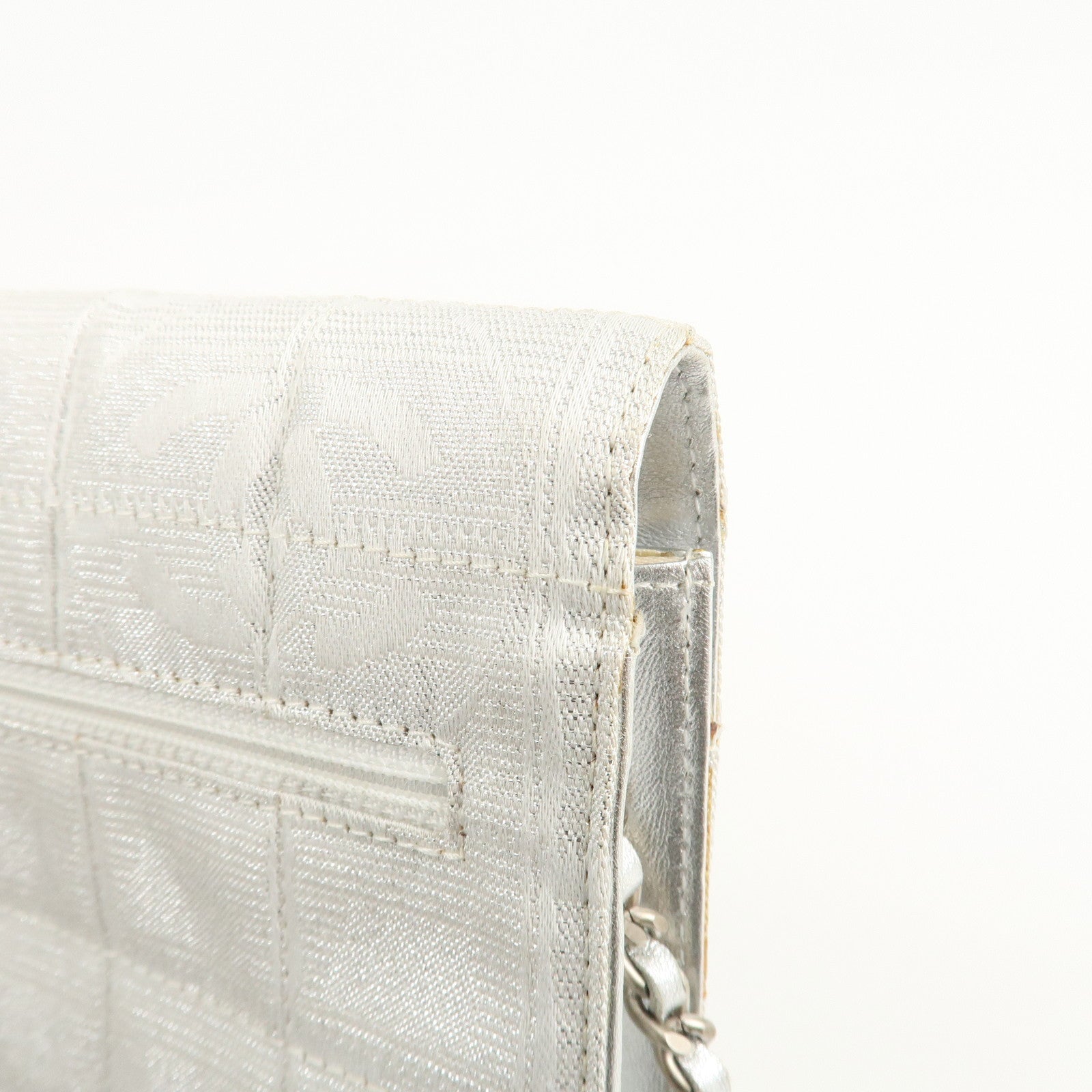 Chanel New Travel Line Nylon Jacquard Leather Chain Wallet A15772 Used