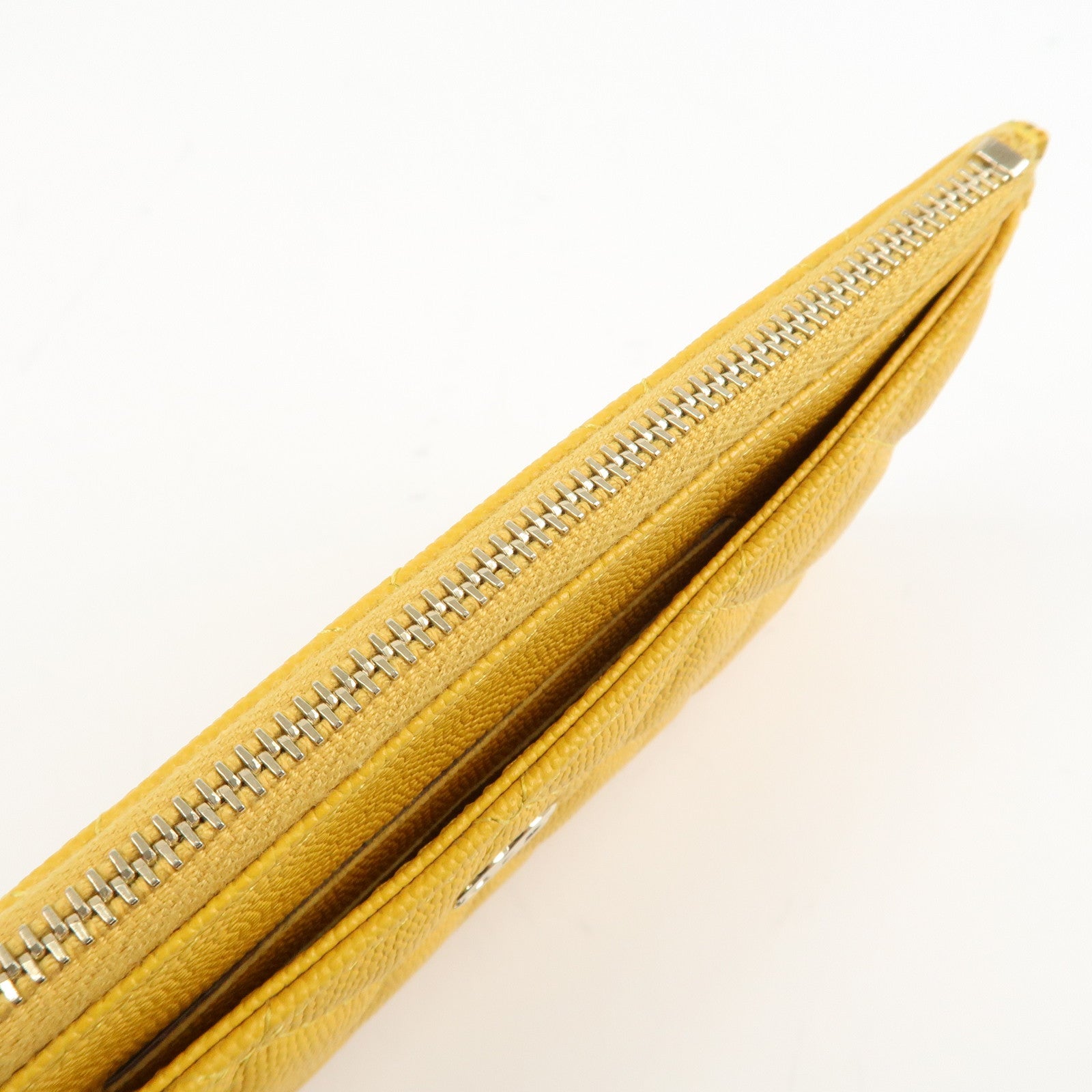 CHANEL Matelasse Caviar Skin Fragment Case Card Case Yellow Used