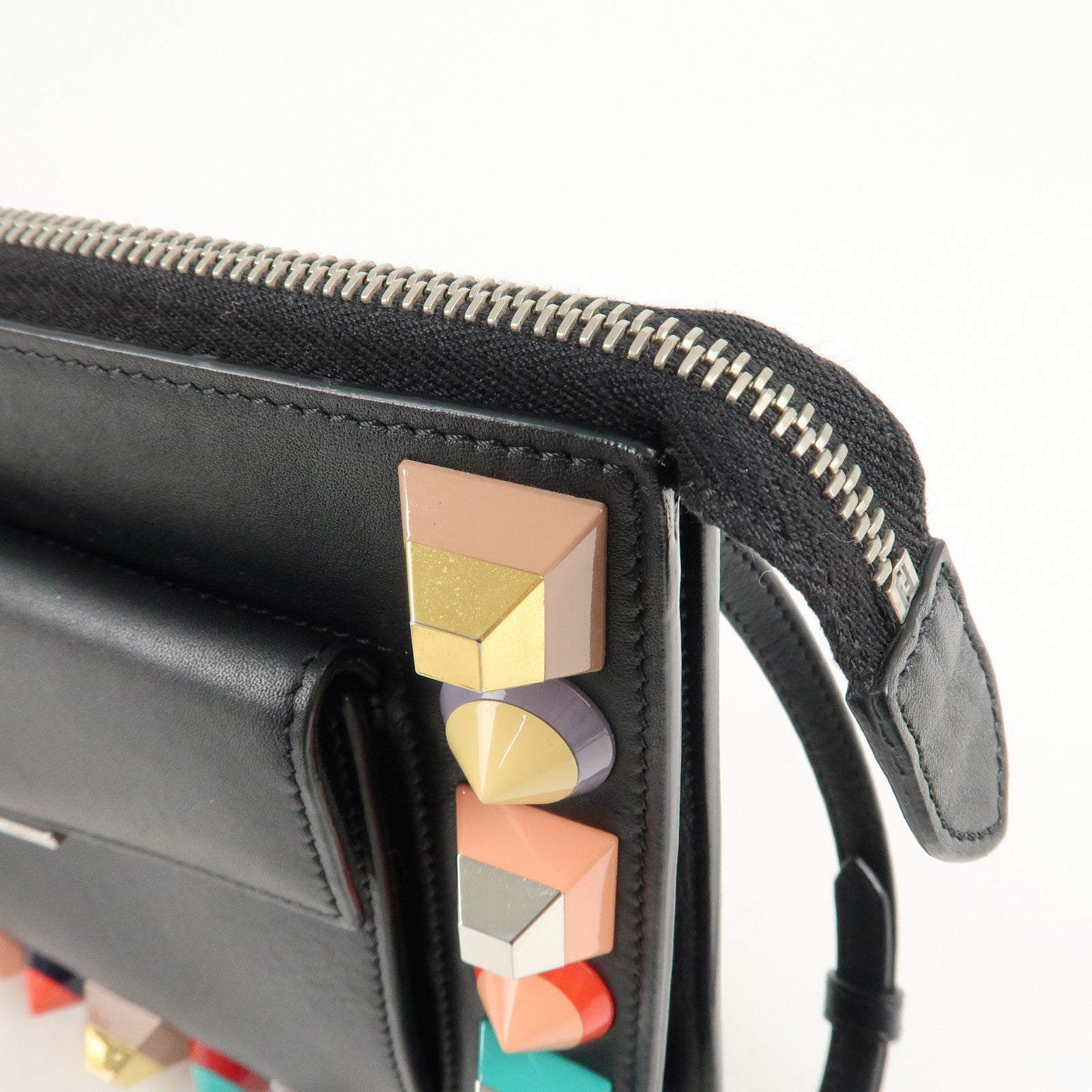 FENDI Leather Toujours Multi-Studs Shoulder Bag Black 8M0369 Used