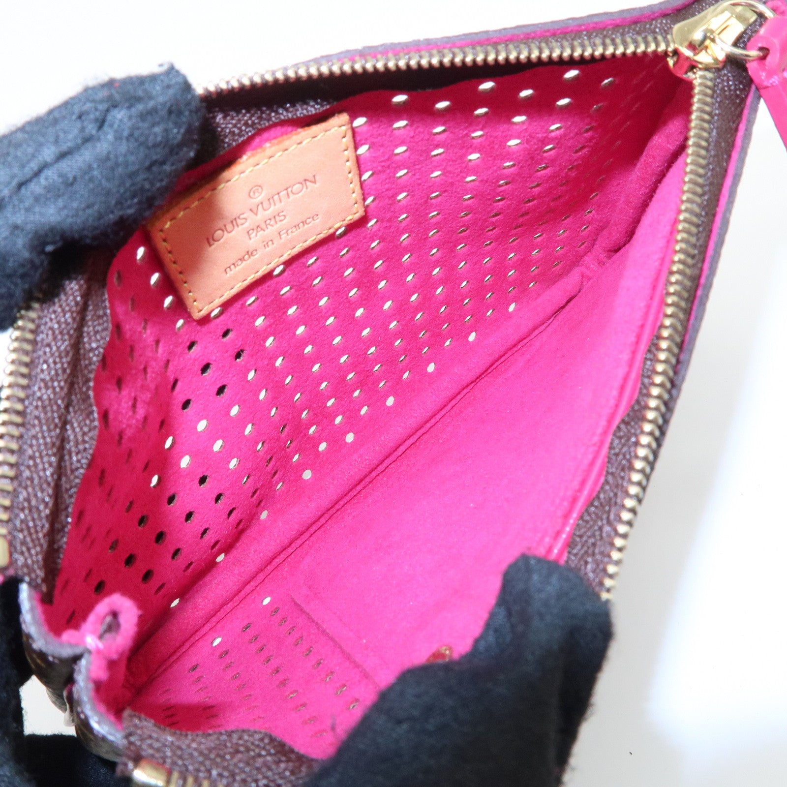 Louis Vuitton Monogram Perforated Pochette Plat Pouch M95219 Used