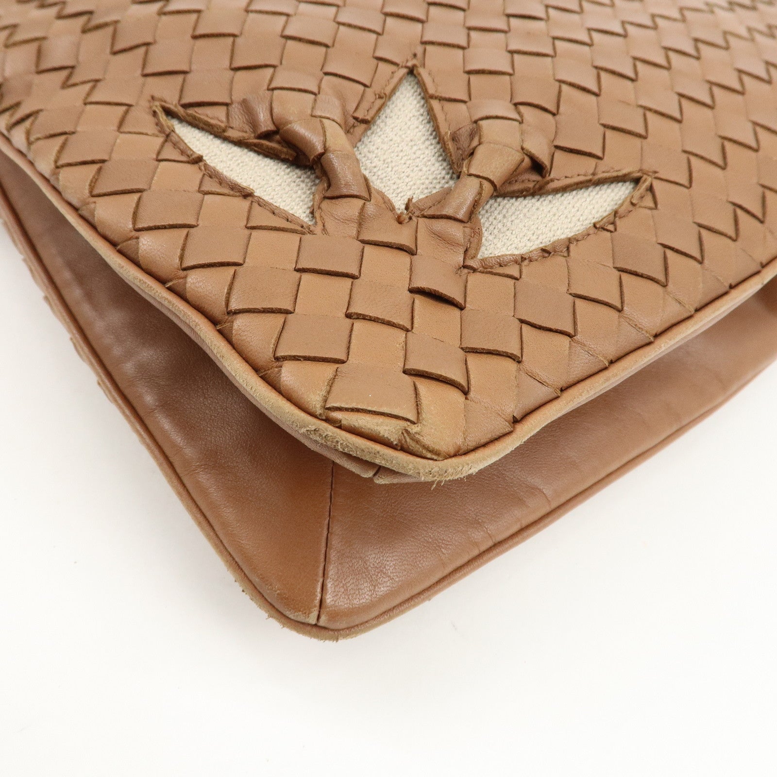 BOTTEGA VENETA Intrecciato Leather Shoulder Bag Brown Used