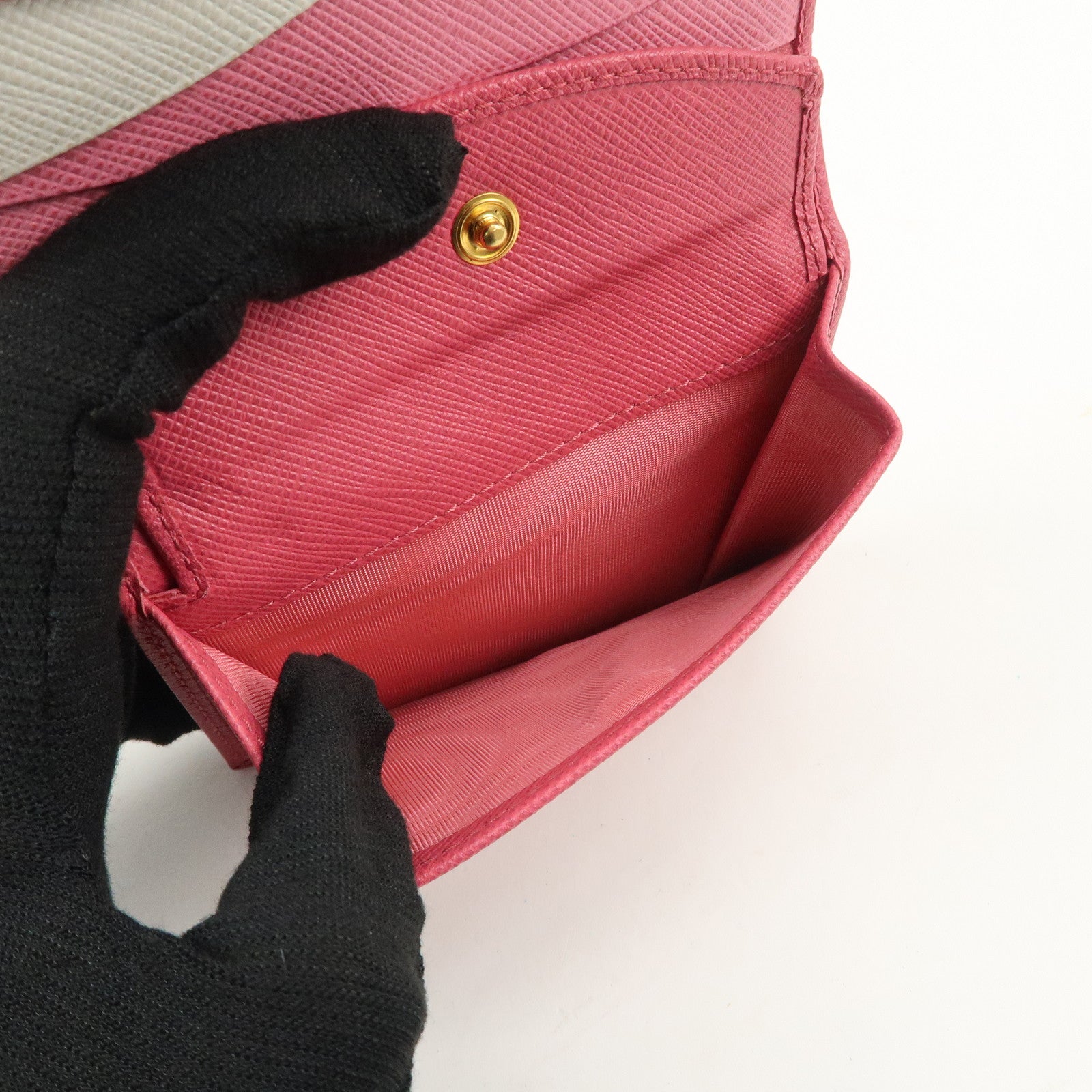 PRADA Logo Saffiano Leather Bi-Fold Wallet Pink 1MV204 Used