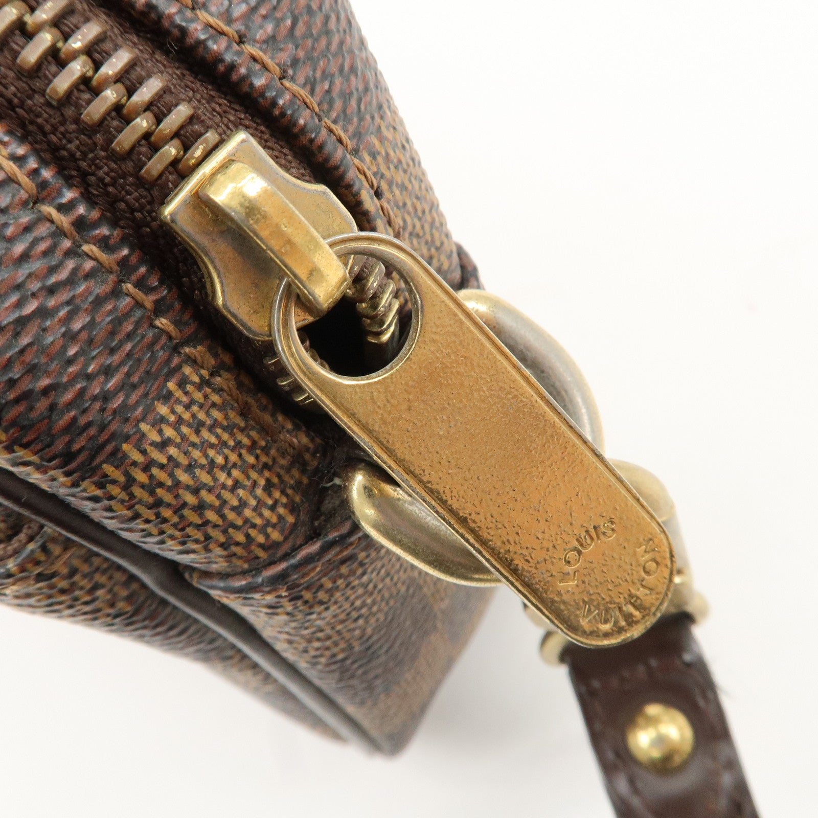 Louis Vuitton Damier Pochette Billets Macao Clutch Bag N61739 Used