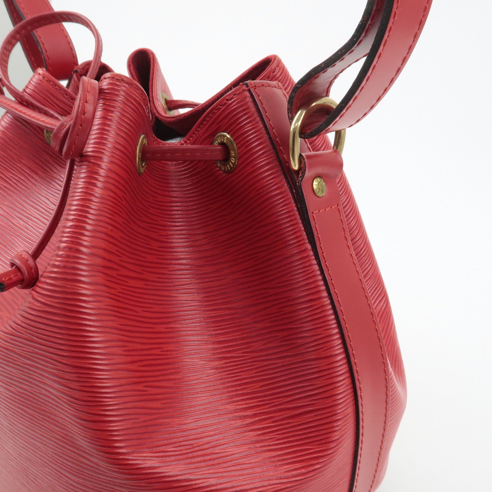 Louis Vuitton Epi Petit Noe Shoulder Bag Castilian Red M44107 Used