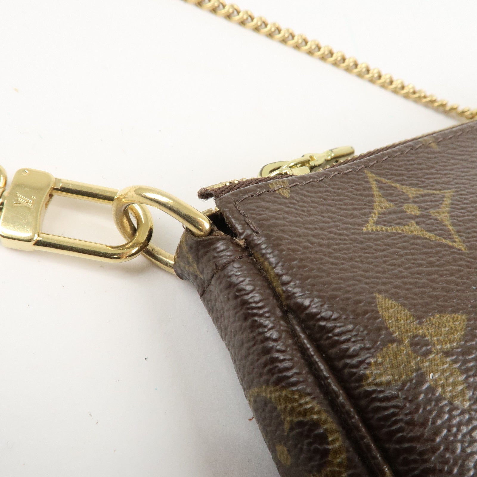 Louis Vuitton Monogram Mini Pochette Accessoires Pouch M58009 Used