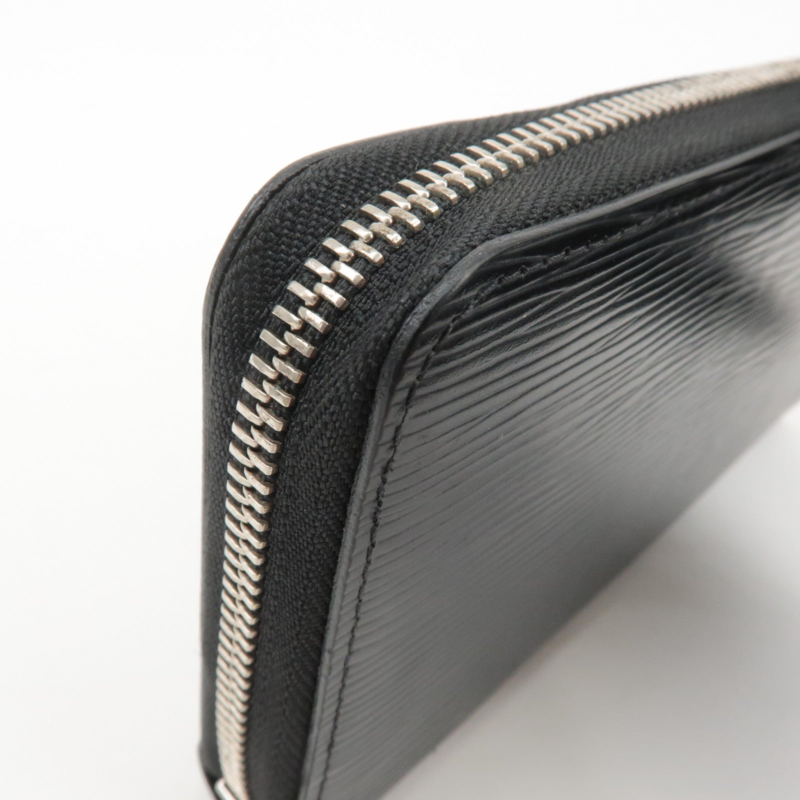 Louis Vuitton Epi Zippy Wallet Zip Around Wallet Noir M61857 Used