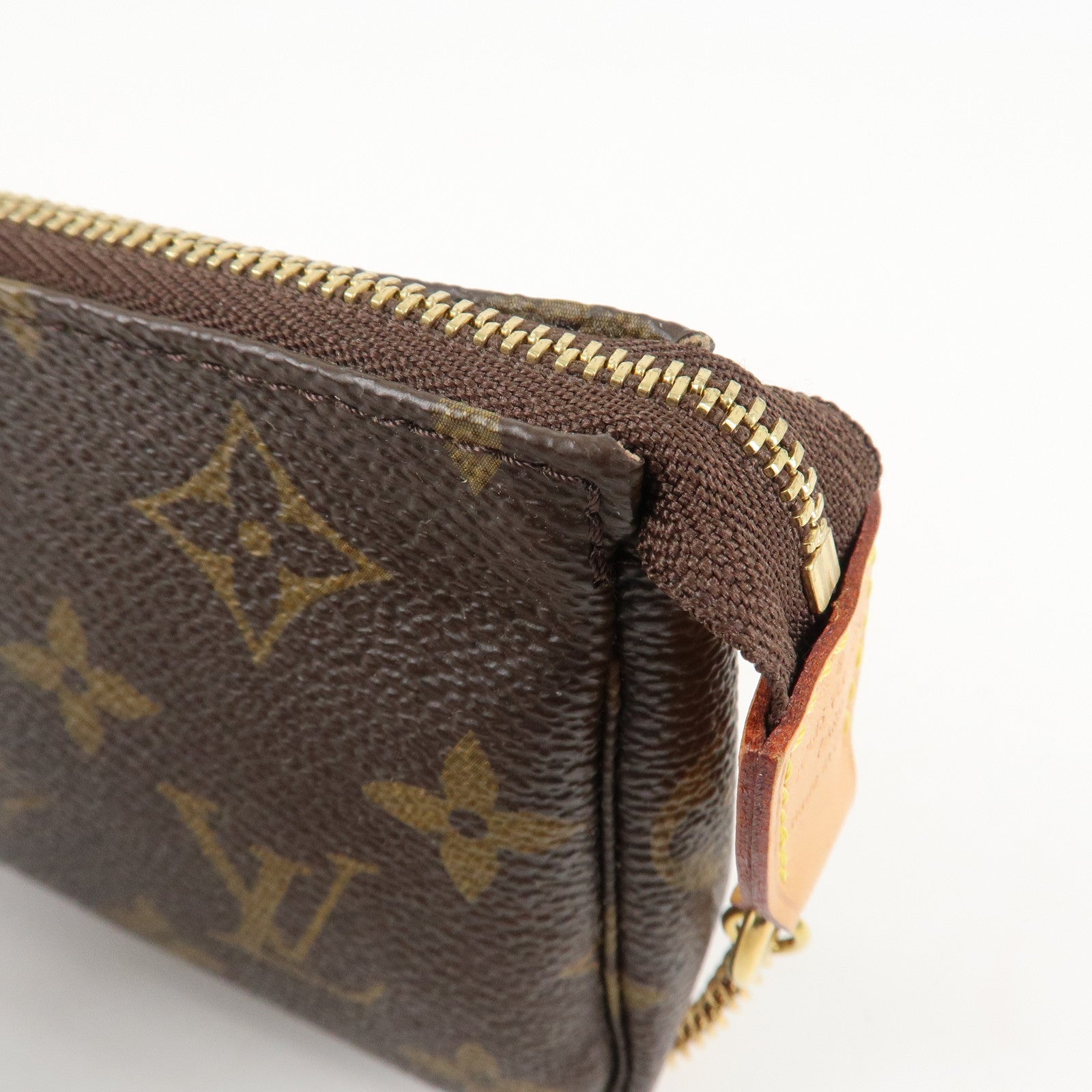 Louis Vuitton Monogram Mini Pochette Accessoires Pouch M58009 Used