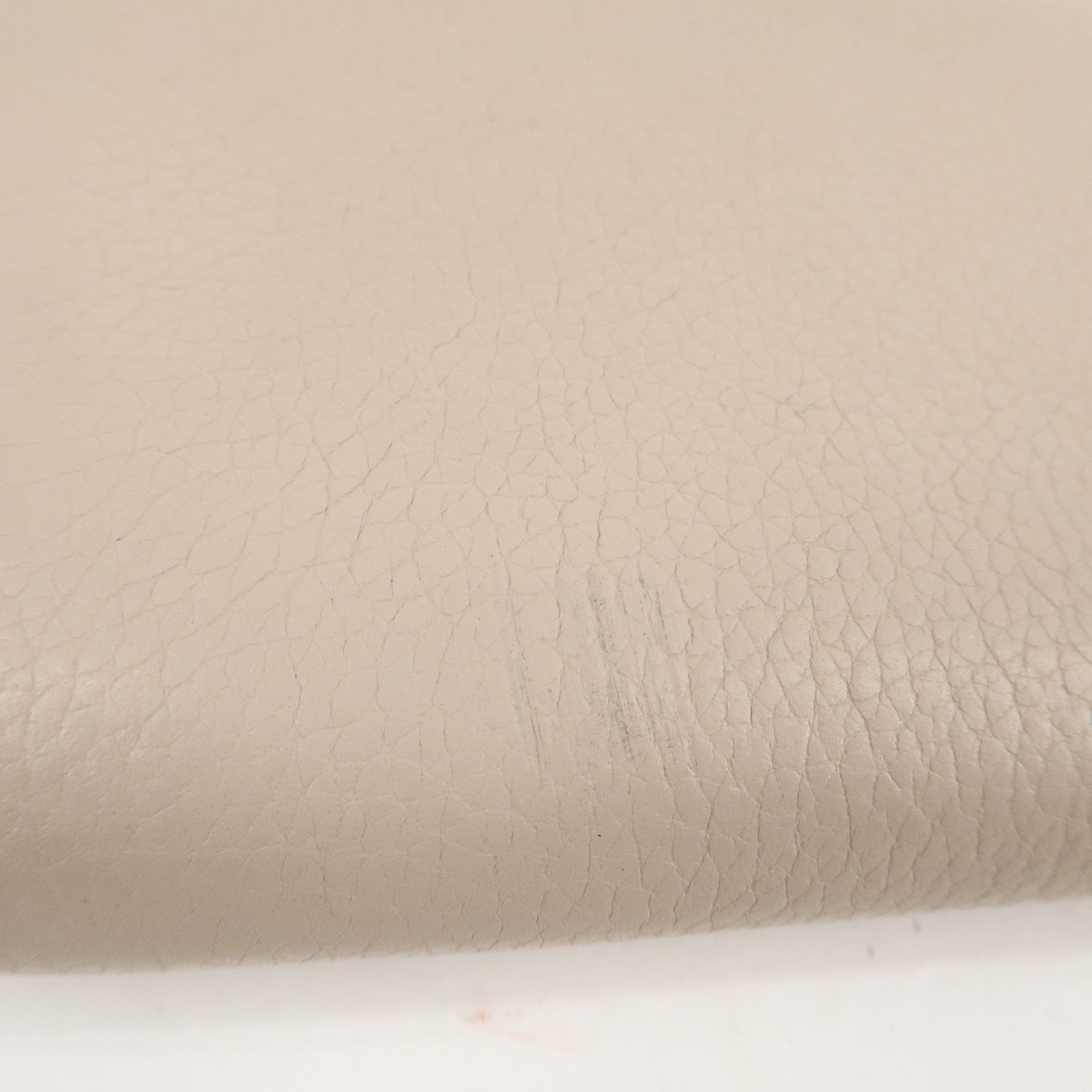 Louis Vuitton Lock Me Zippy Coin Purse Coin Case Beige M80100 Used