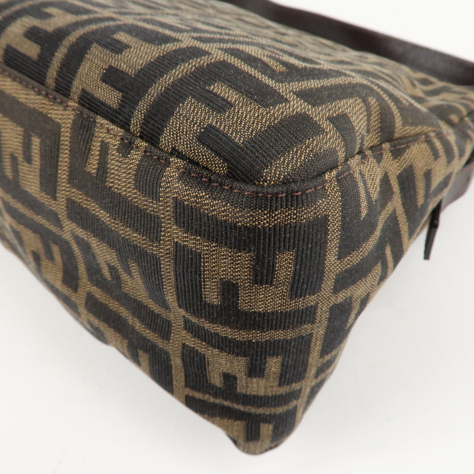 FENDI Zucca Mamma Baguette Vinyl Leather Shoulder Bag 26325 Used
