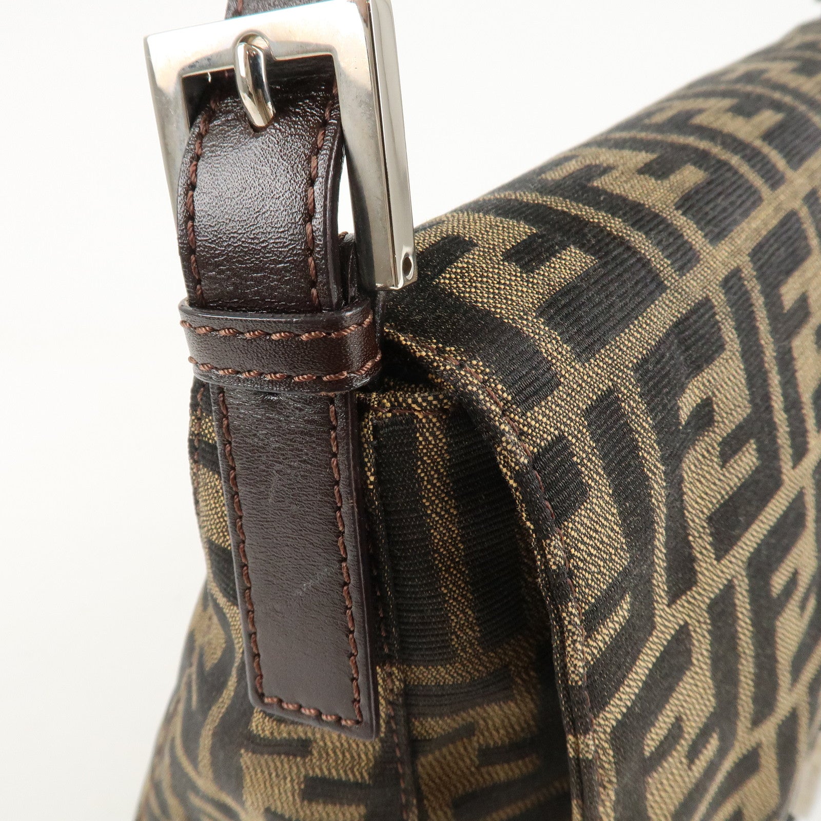 FENDI Mamma Baguette Zucca Canvas Leather Shoulder Bag 26325 Used