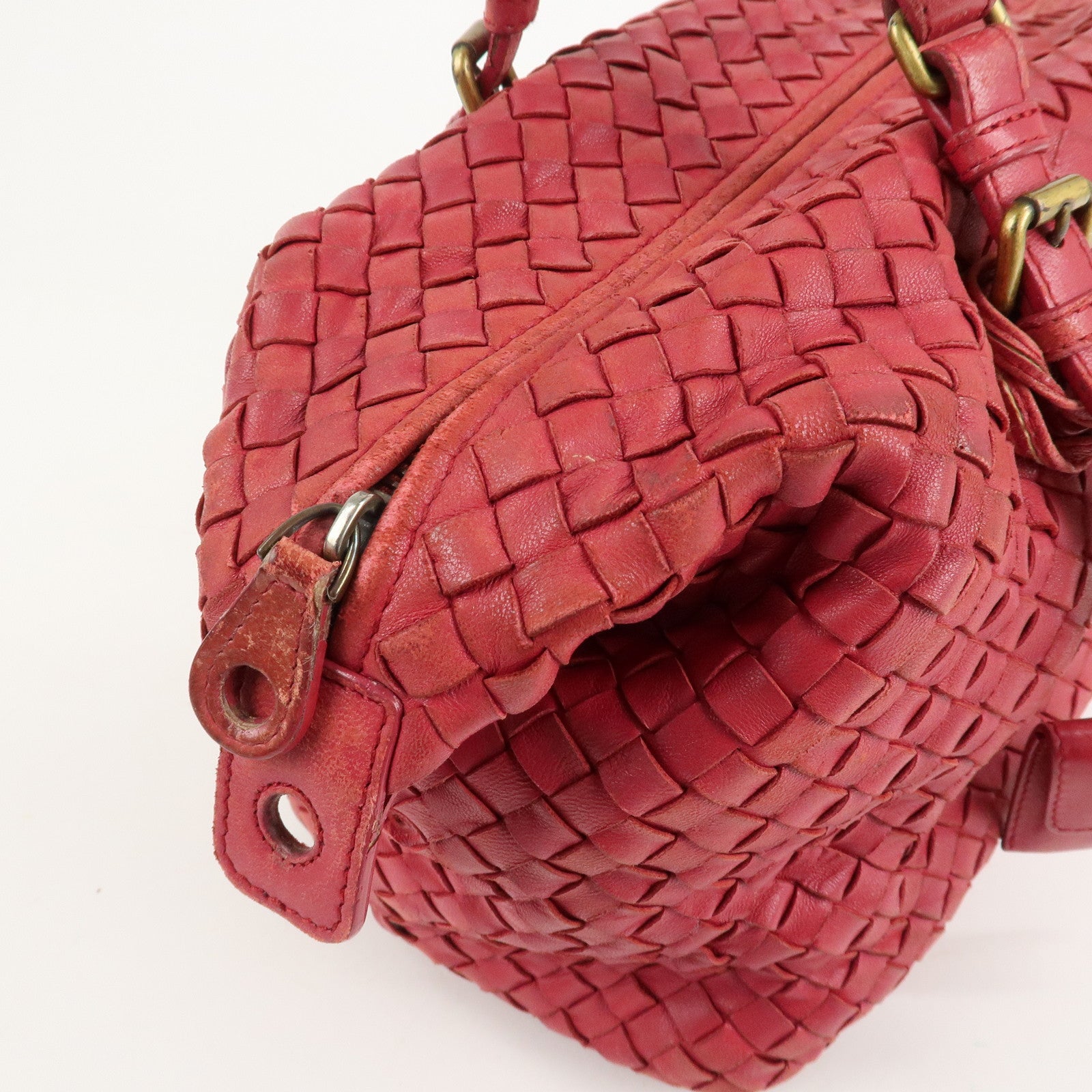 BOTTEGA VENETA Intrecciato Leather Montaigne Boston Bag Red Used
