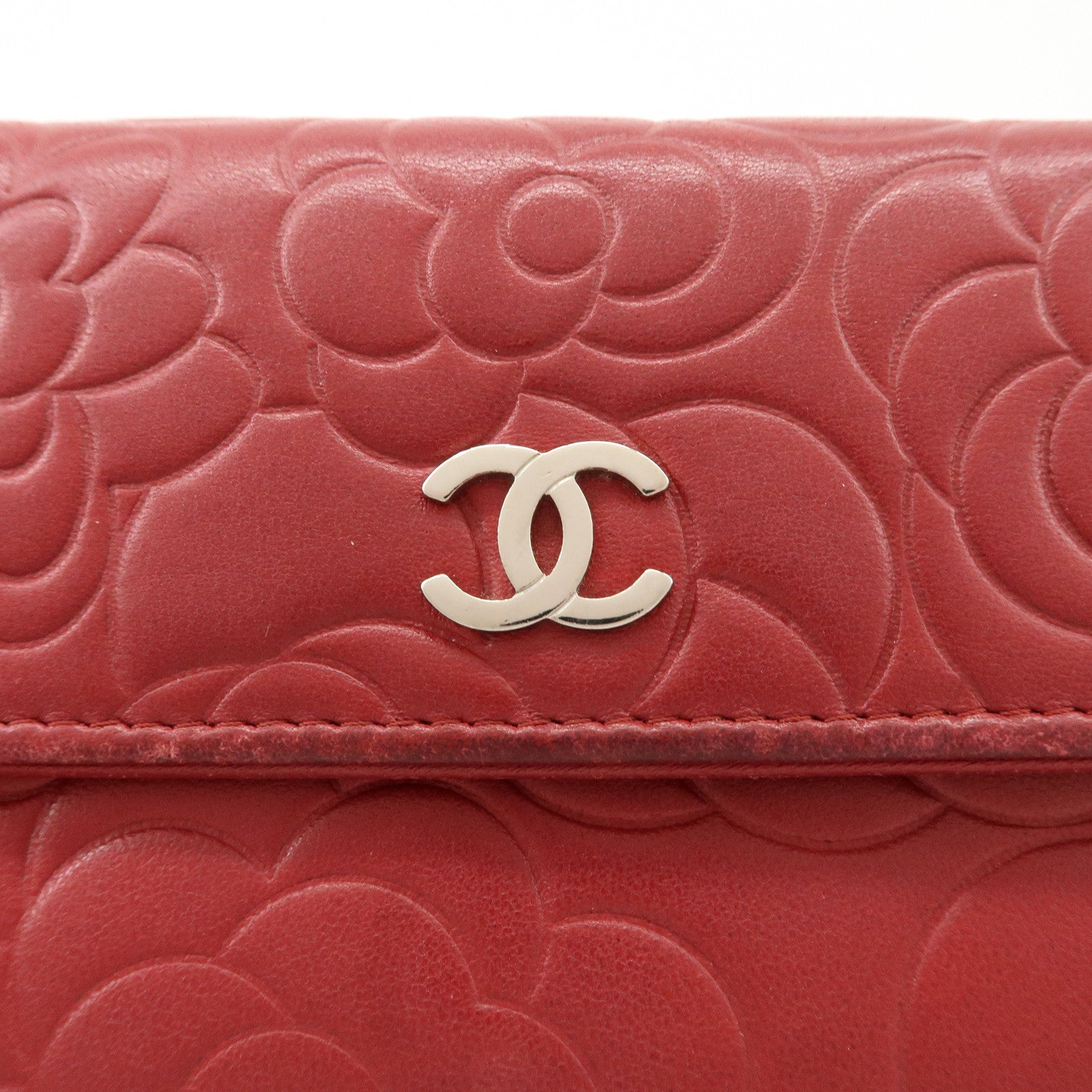 CHANEL Camelia Lamb Skin Bi-fold Long Wallet Red Used