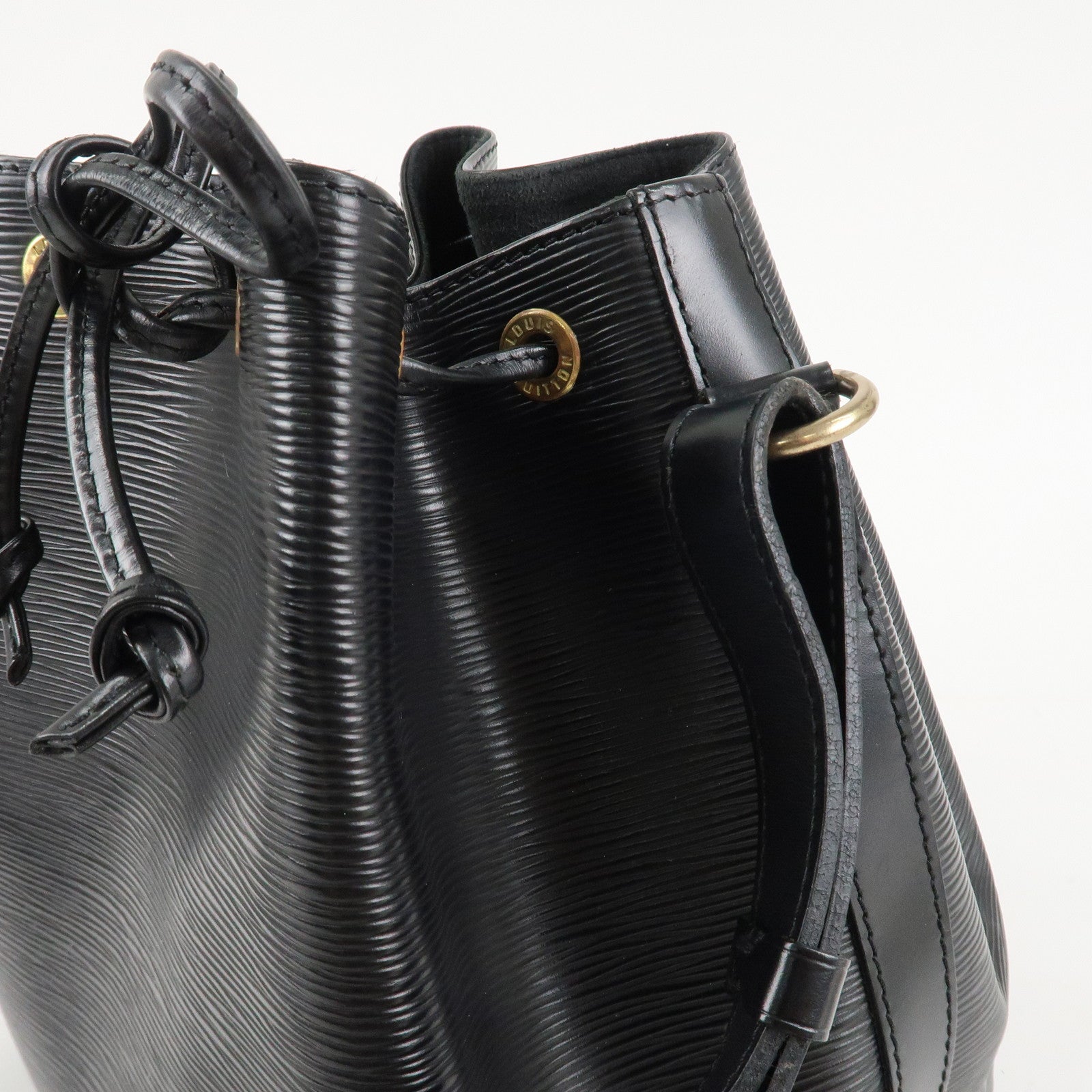 Louis Vuitton Epi Petit Noe Shoulder Bag Noir Black M59212 Used