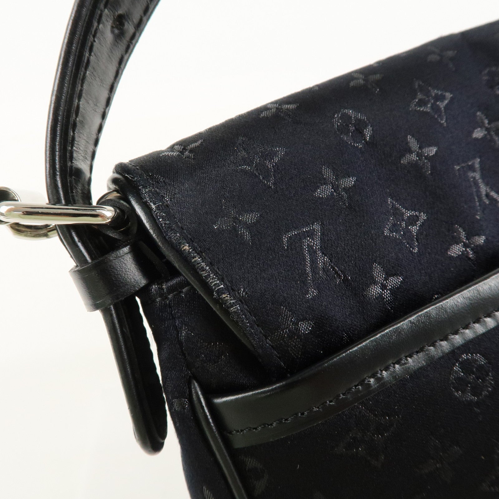 Louis Vuitton Monogram Mini Comte Douffet Musette Shoulder Bag Used