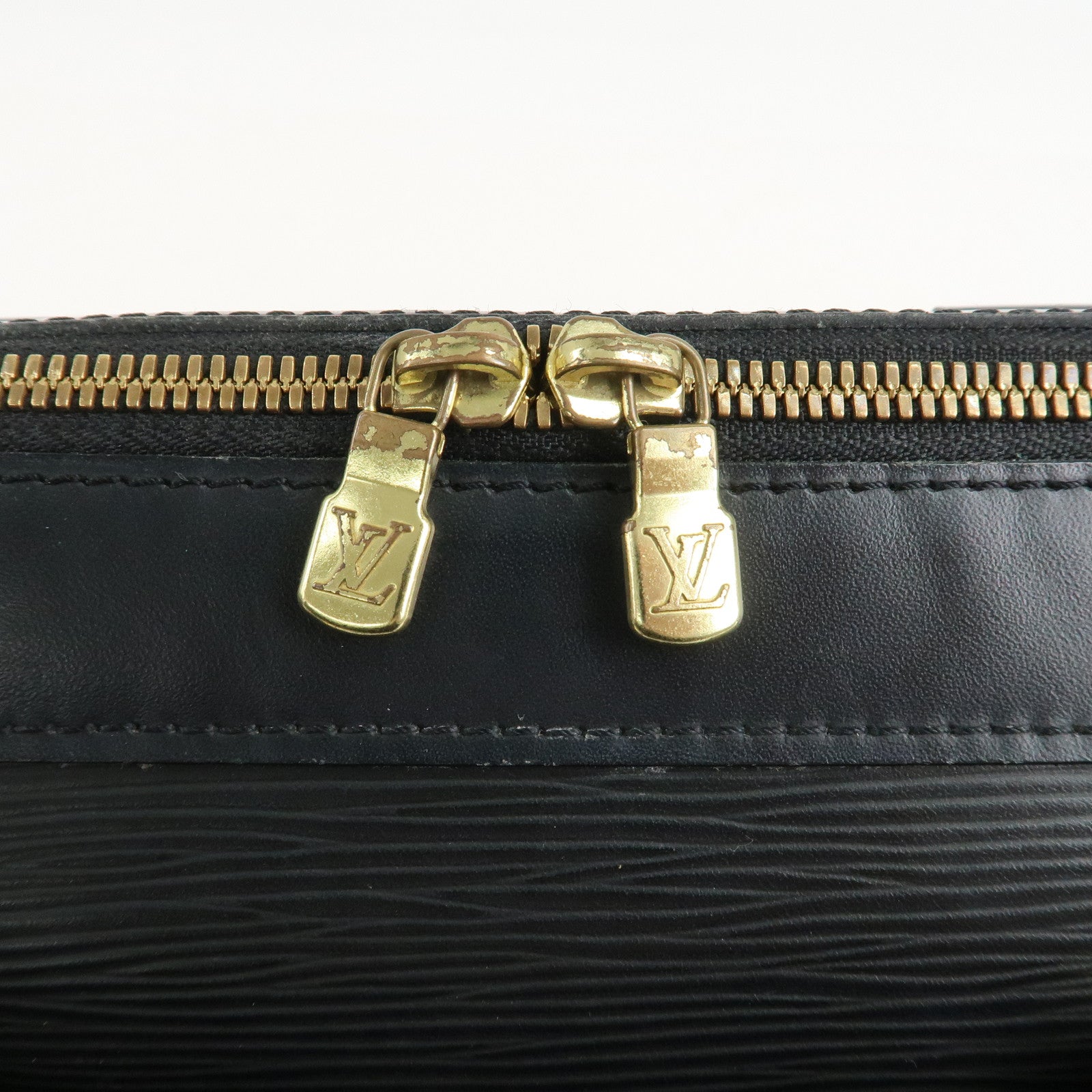 Louis Vuitton Epi Dannula MM Hand Bag Noir Black M59102 Used