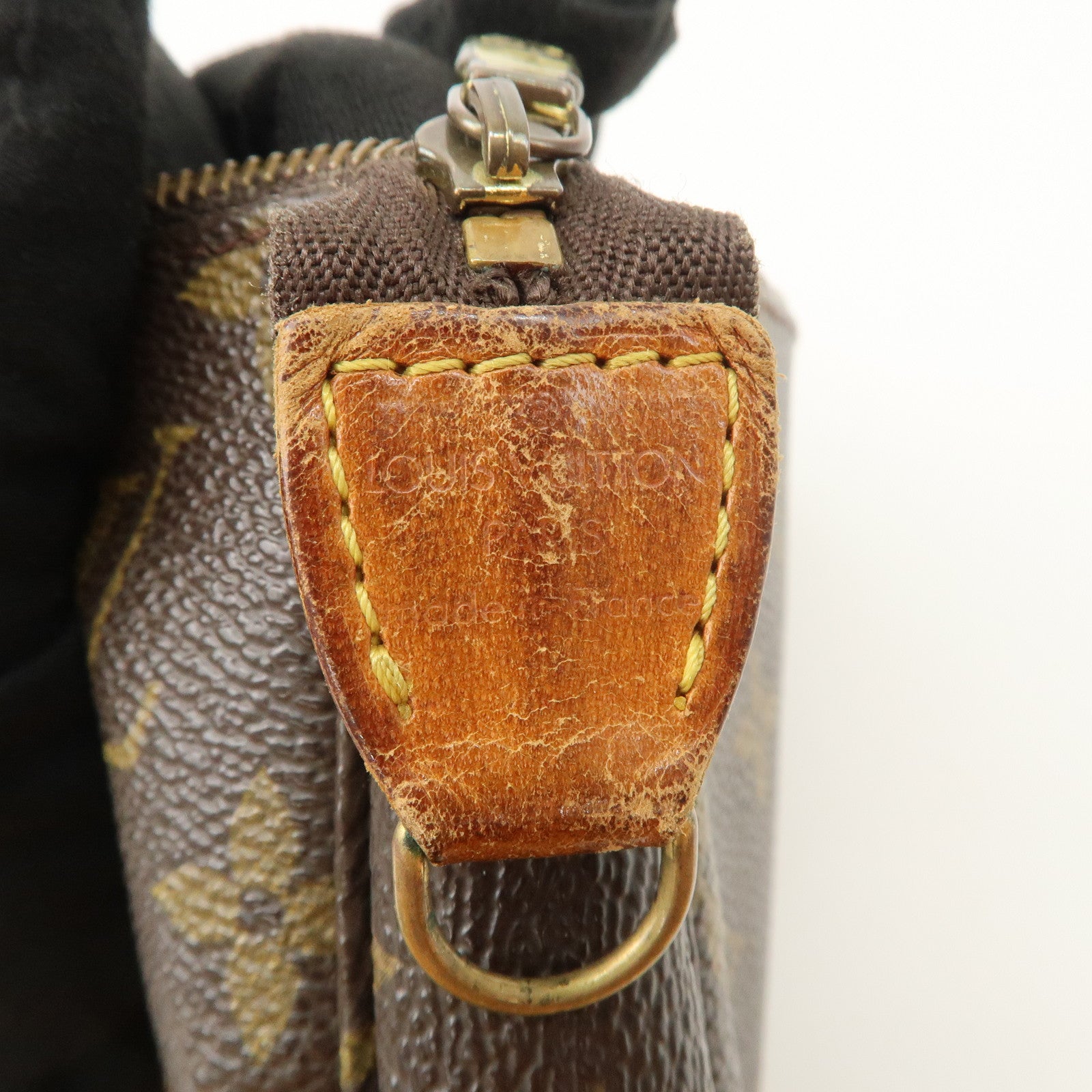Louis Vuitton Monogram Pochette Accessoires Hand Bag Brown M51980