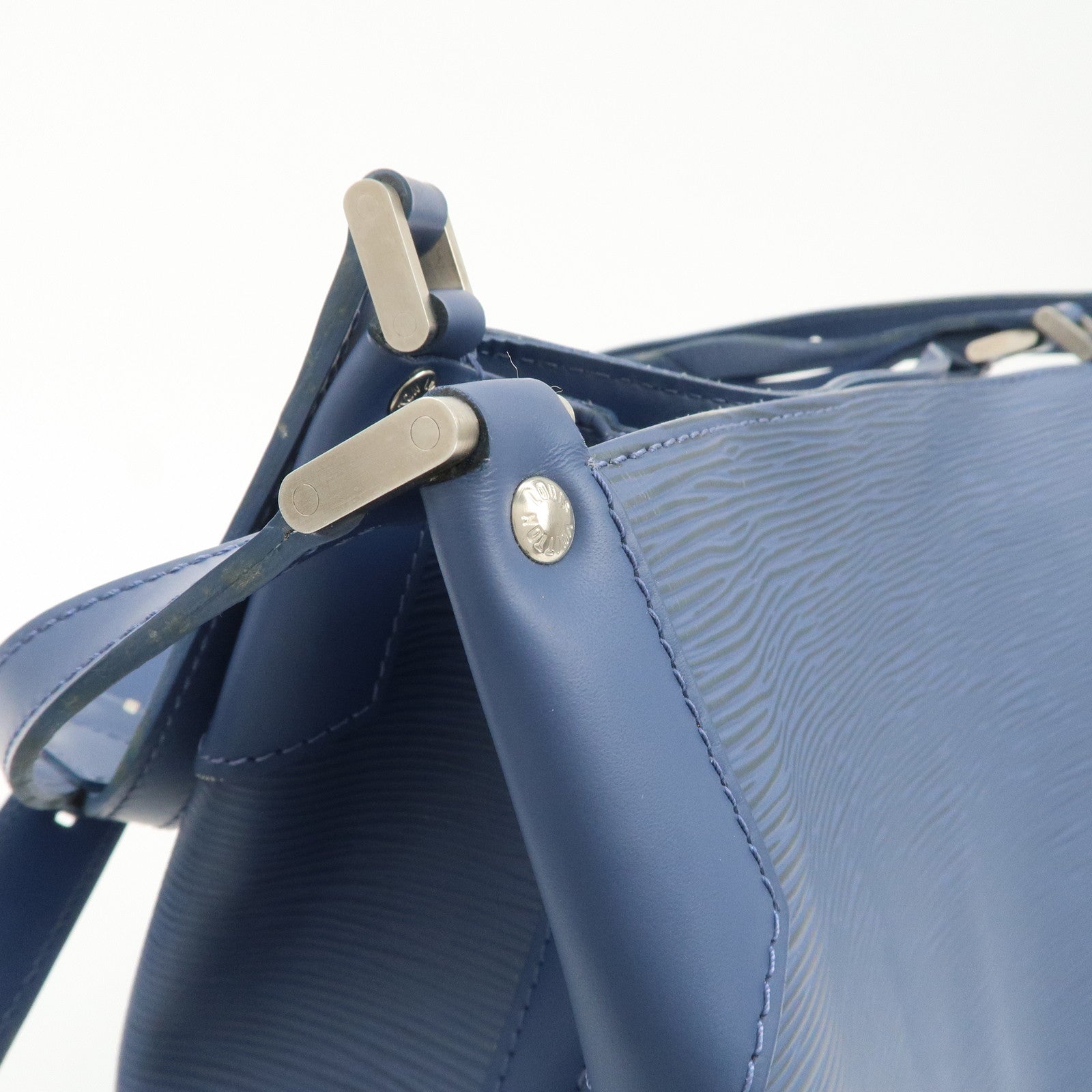 Louis Vuitton Epi Leather Mandala MM Shoulder Bag Myrtille M91011