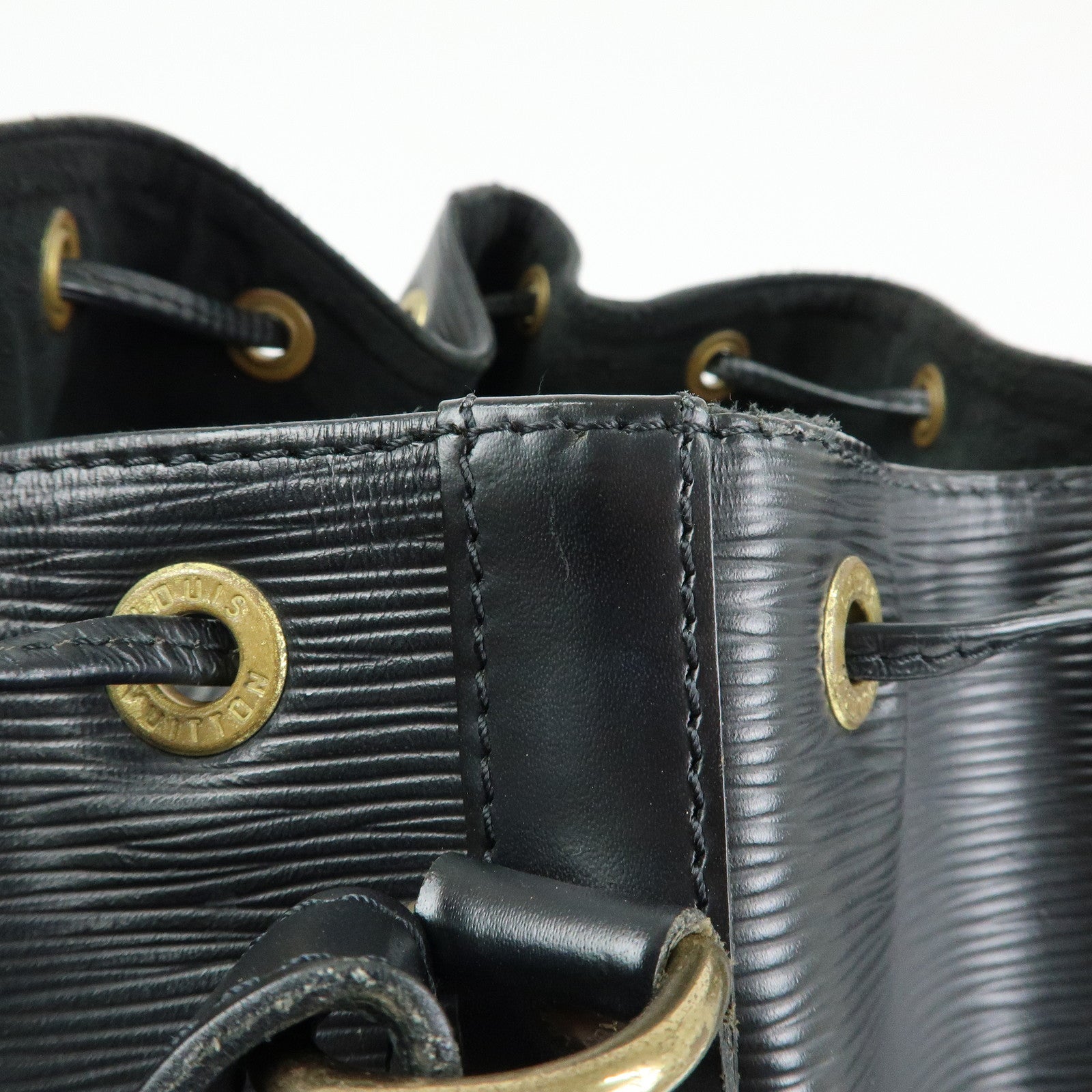 Louis Vuitton Epi Petit Noe Shoulder Bag Noir Black M59012