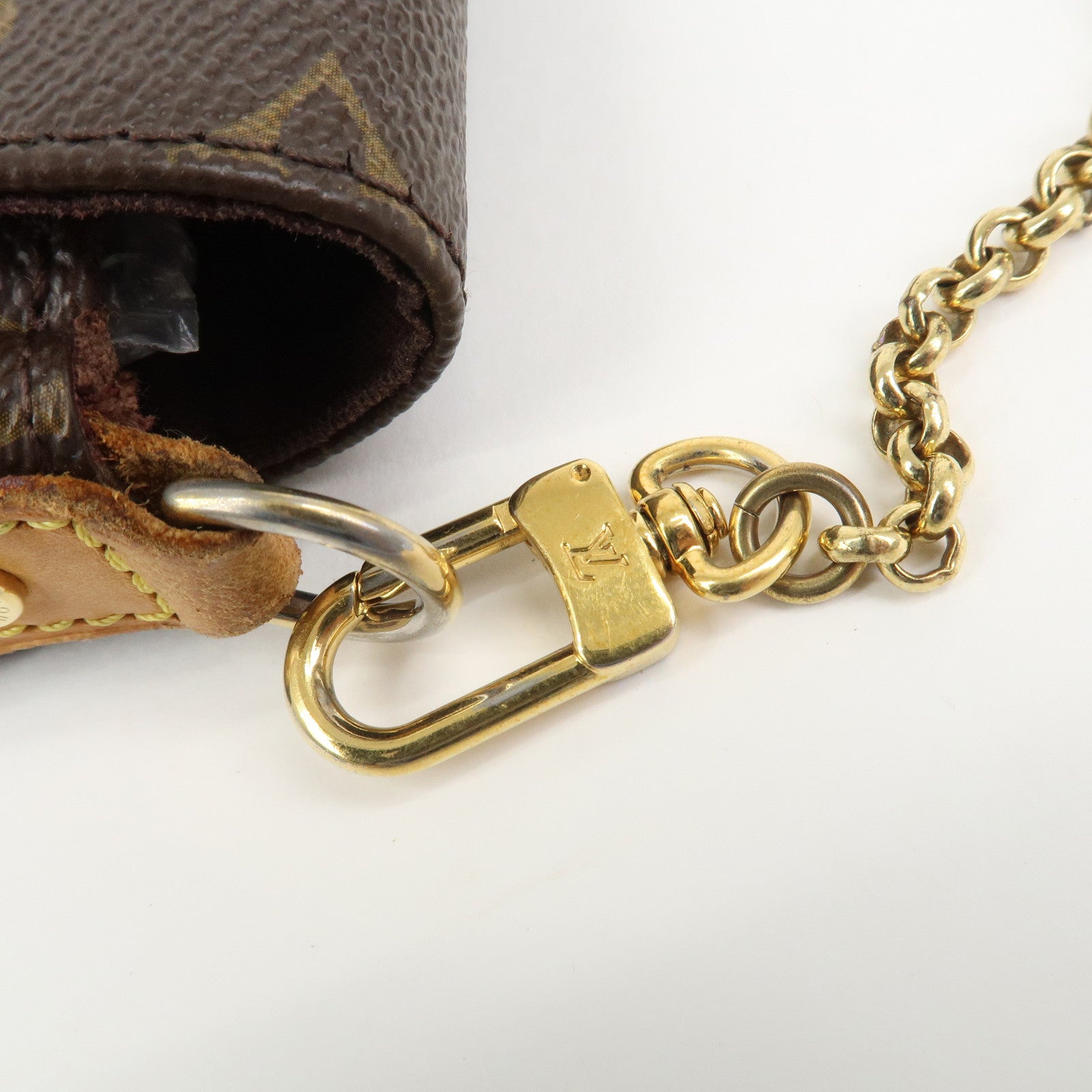 Louis Vuitton Monogram Favorite MM Shoulder Bag Brown M40718