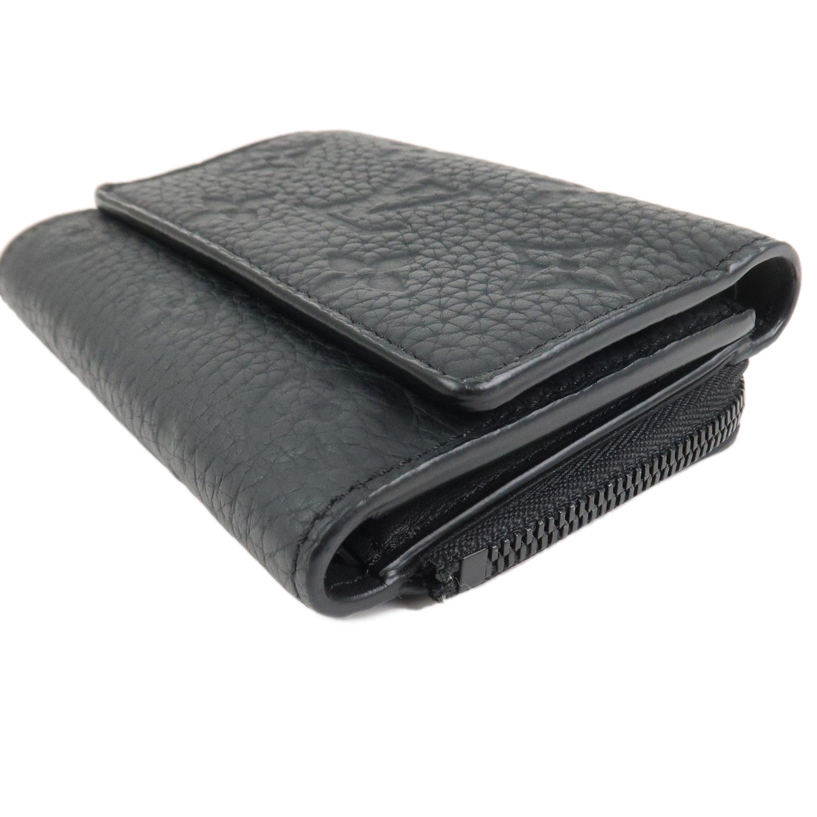 Louis Vuitton Taurillon Leather Portefeuille Pilot Wallet M82556