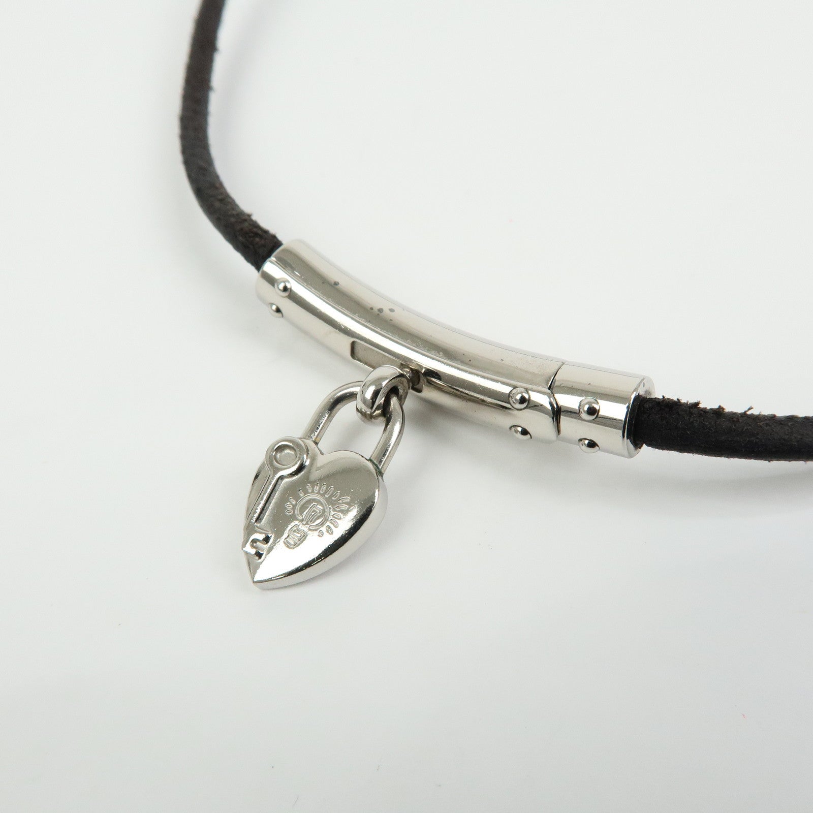 HERMES Metal Leather Vivaldi Fantasy Heart Cadena Necklace Black