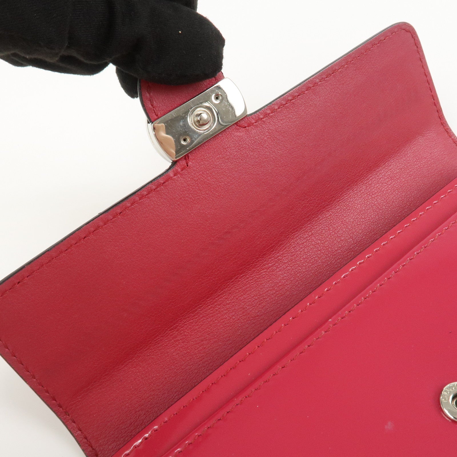 GUCCI Guccissima Interlocking G Patent Leather Wallet Pink 369663