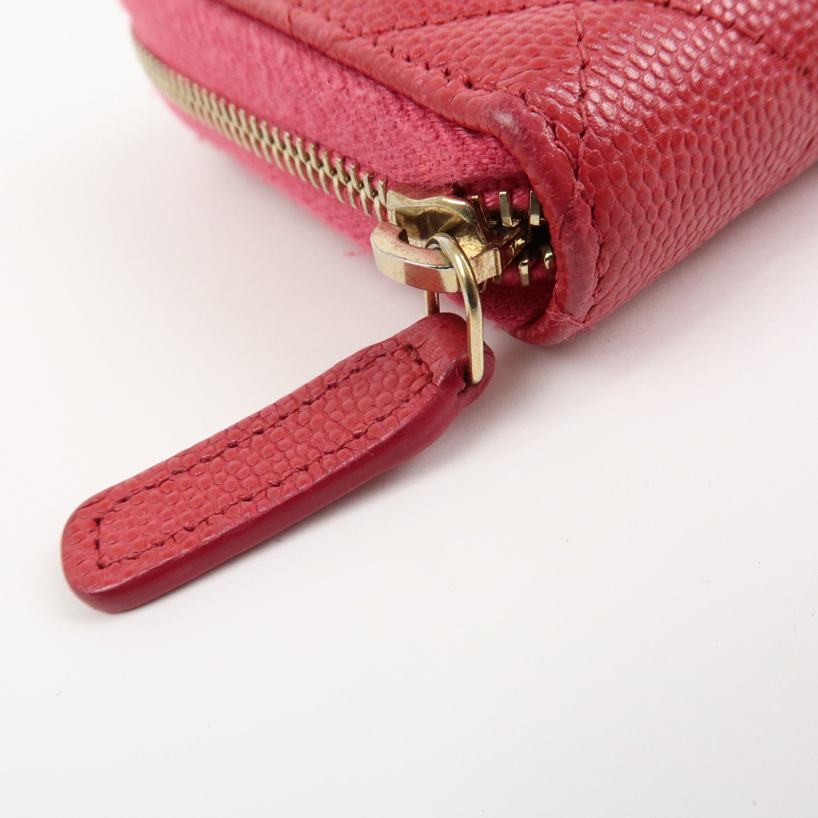 CHANEL COCO Mark Caviarskin Round Zippy Long Wallet Pink