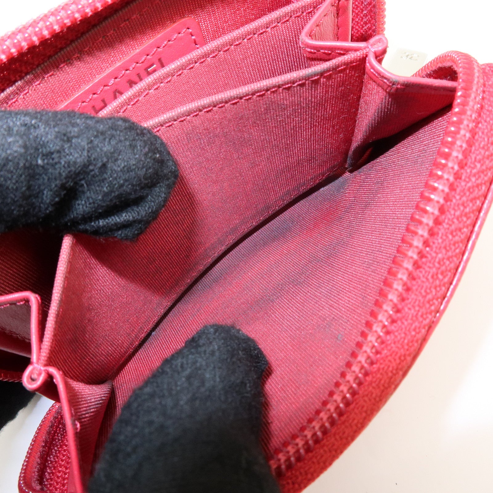 CHANEL COCO Mark Caviarskin Card Case Coin Case Red A68890