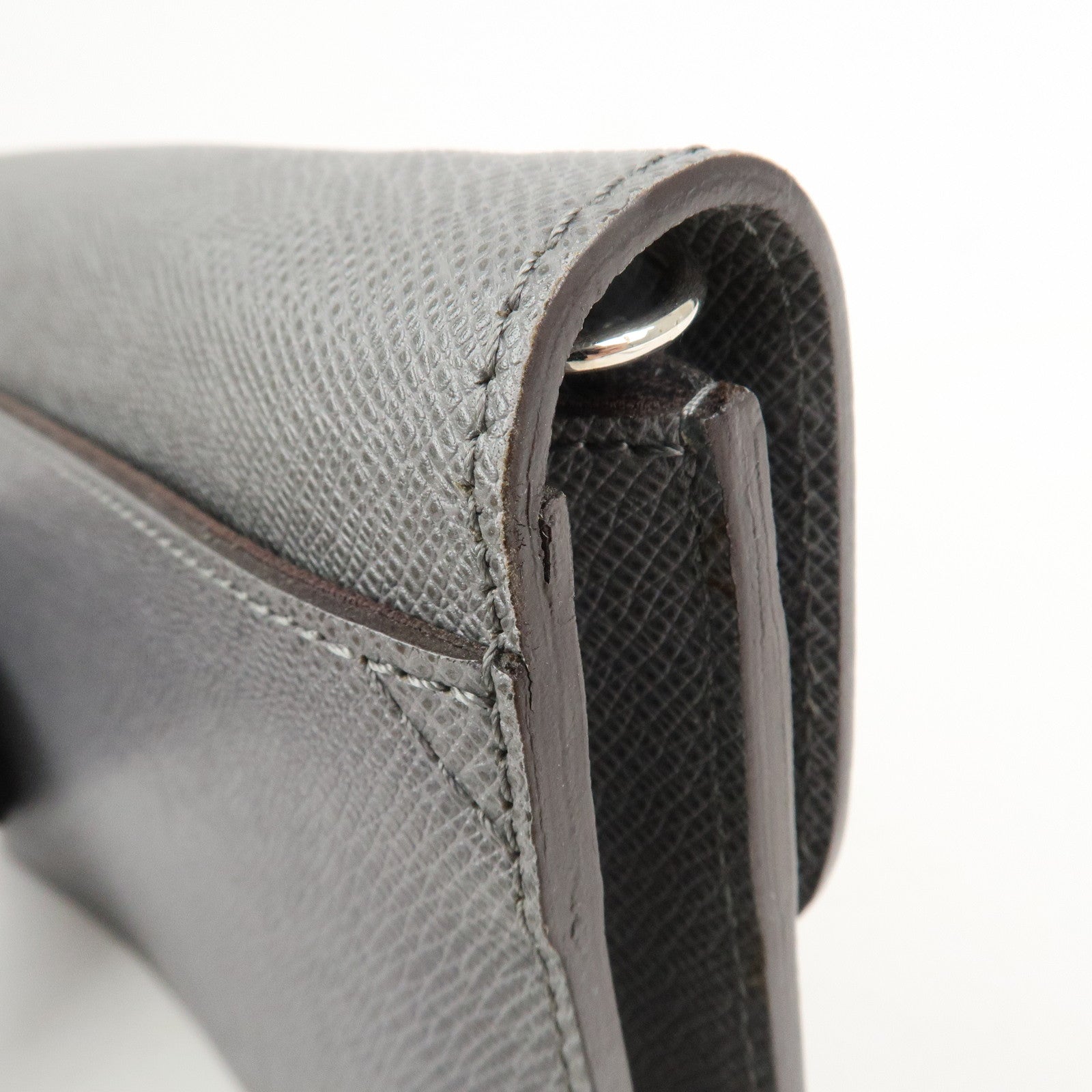 Louis Vuitton Taiga Leather Neo Belaia Clutch Bag Glacier M32683