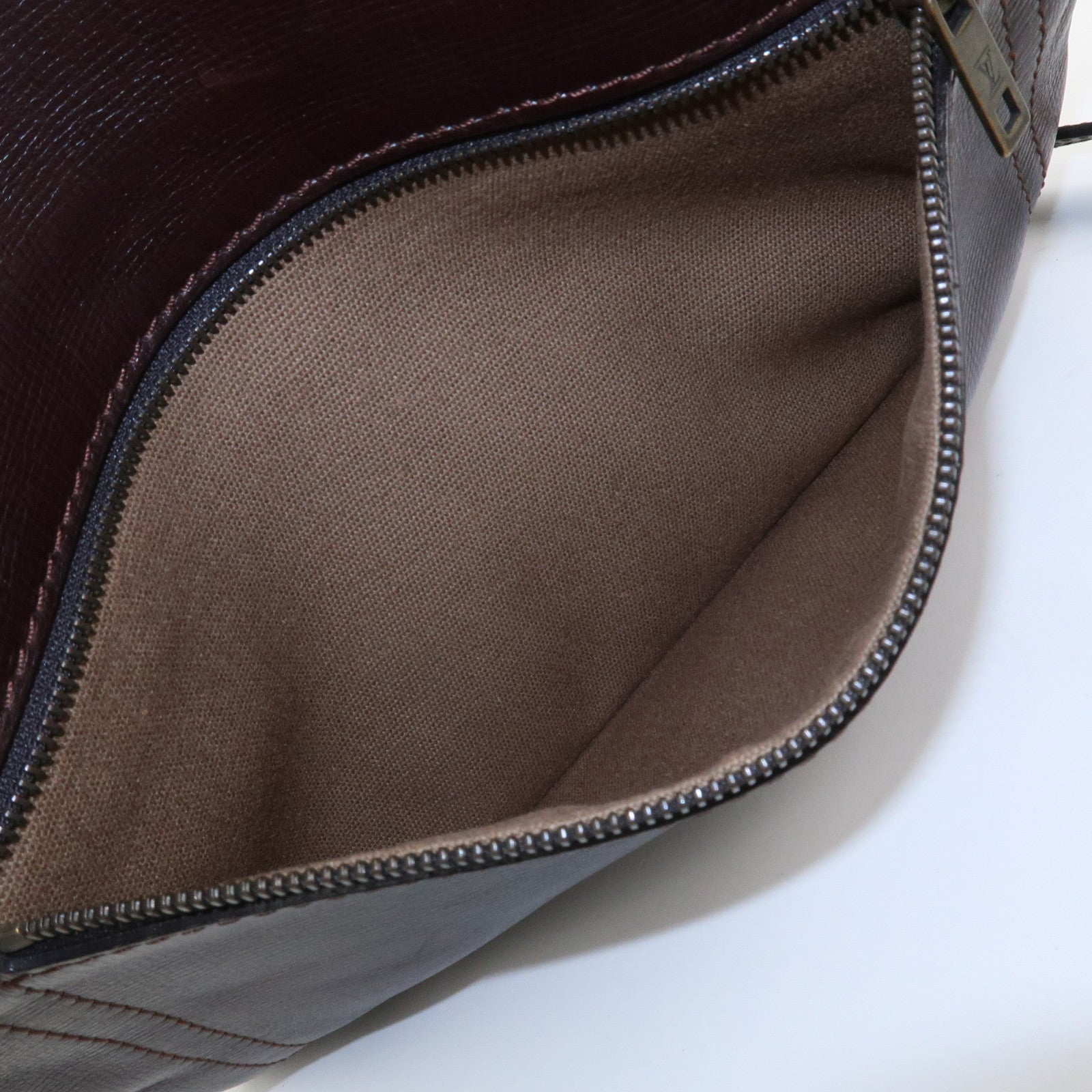 Louis Vuitton Utah Sac Plat Shoulder Bag Crossbody Bag Cafe M92073