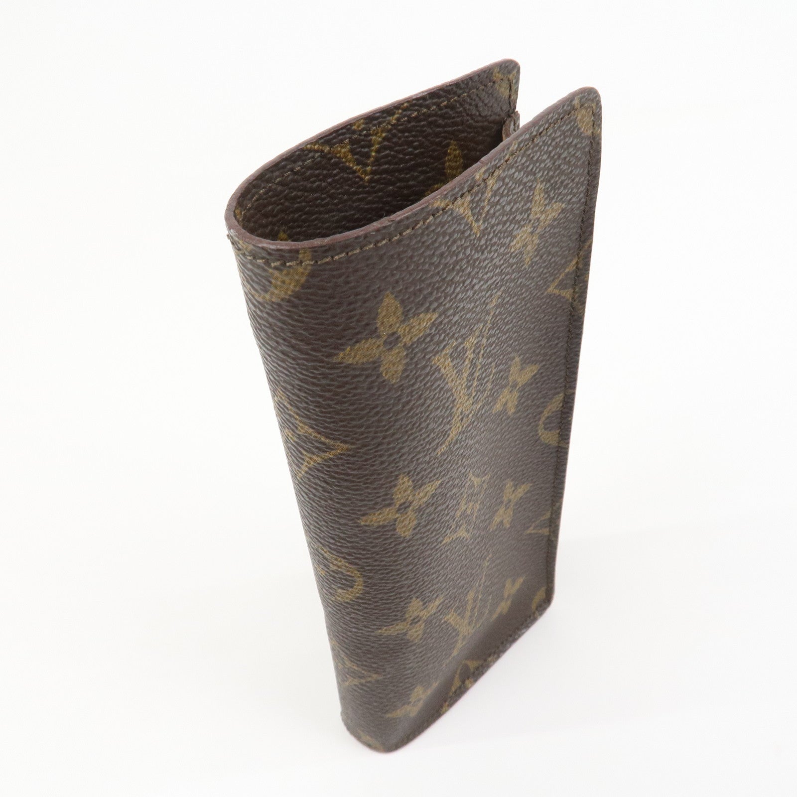 Louis Vuitton Monogram etui a lunettes Simple Glasses Case M62962
