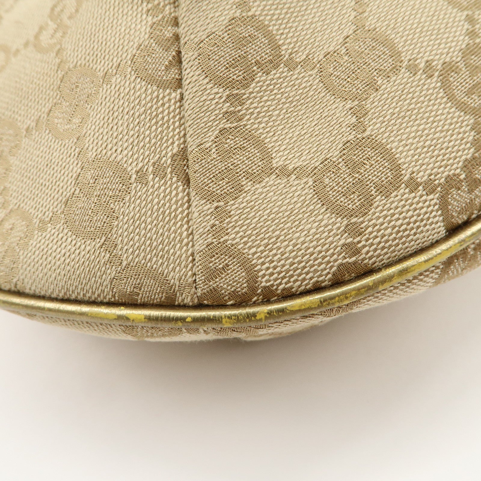 GUCCI GG Canvas Patent Leather Shoulder Bag Beige Gold 181092 Used