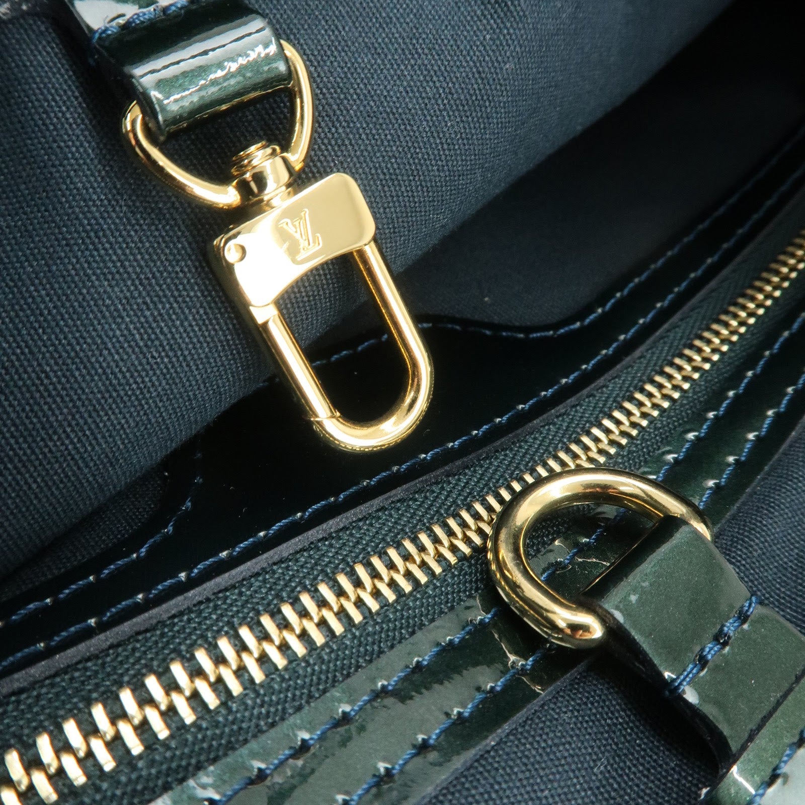 Louis Vuitton Monogram Vernis Wilshire PM Hand Bag Bleu Nuit M93684