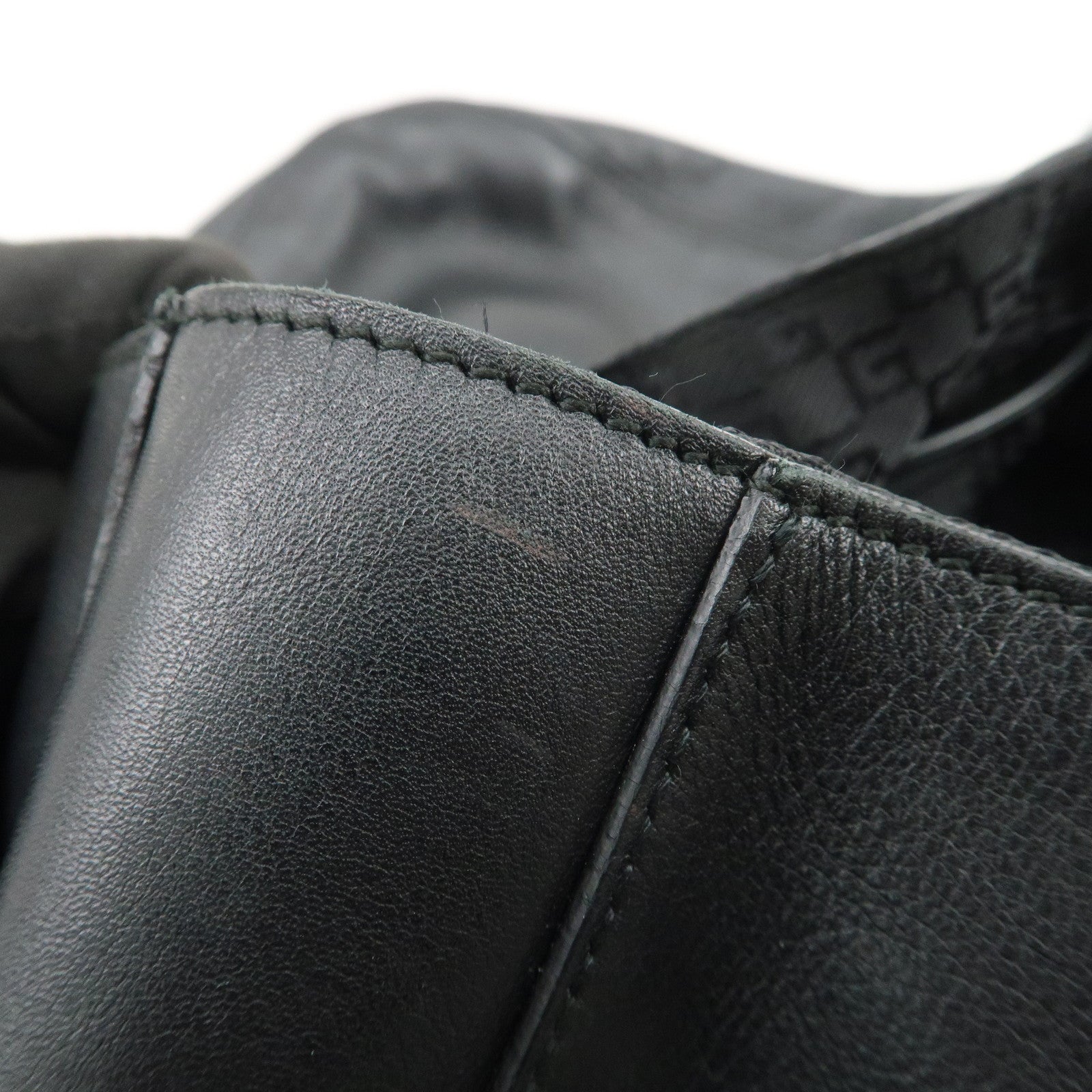 GUCCI Logo Leather Shoulder Bag Hand Bag Black 001・3748