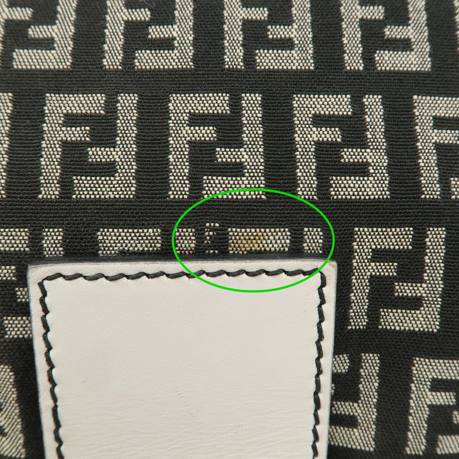 FENDI Mamma Baguette Zucchino Leather Canvas Shoulder Bag 8BR001 Used