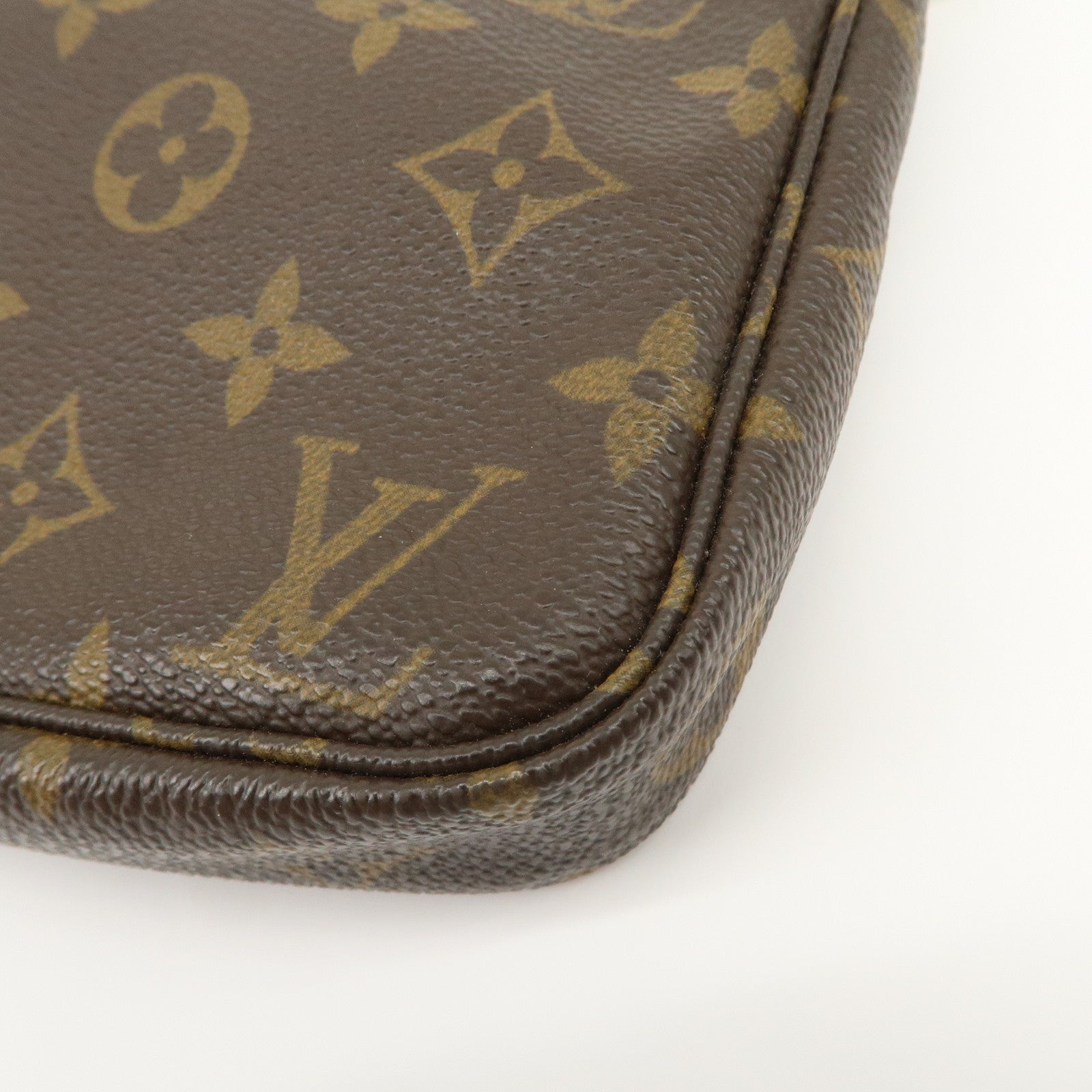Louis Vuitton Monogram Pochette Accessoires Pouch Hand Bag M51980