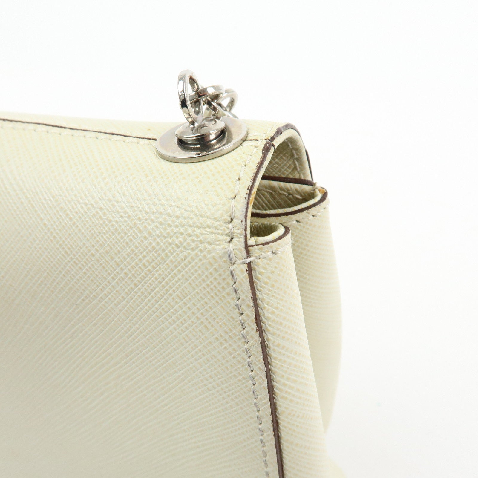 Ferragamo Gancini Leather Chain Shoulder Bag Crossbody Bag Ivory