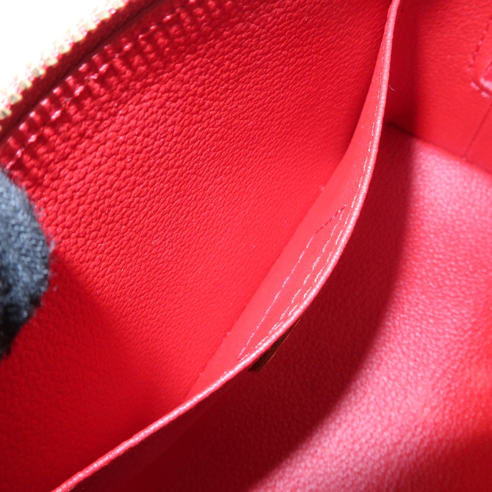 Louis Vuitton Monogram Vernis Leather Pochette Cosmetic PM M91496