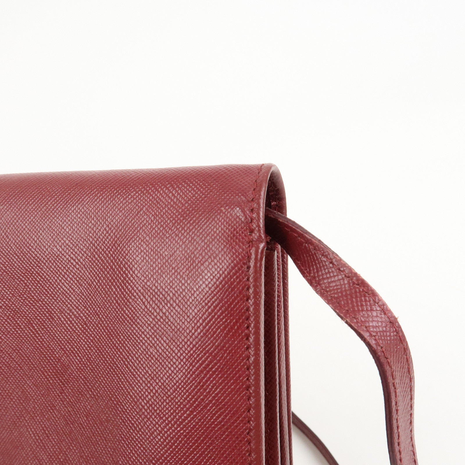 PRADA Saffiano Leather Shoulder Wallet Red Gold BT1019